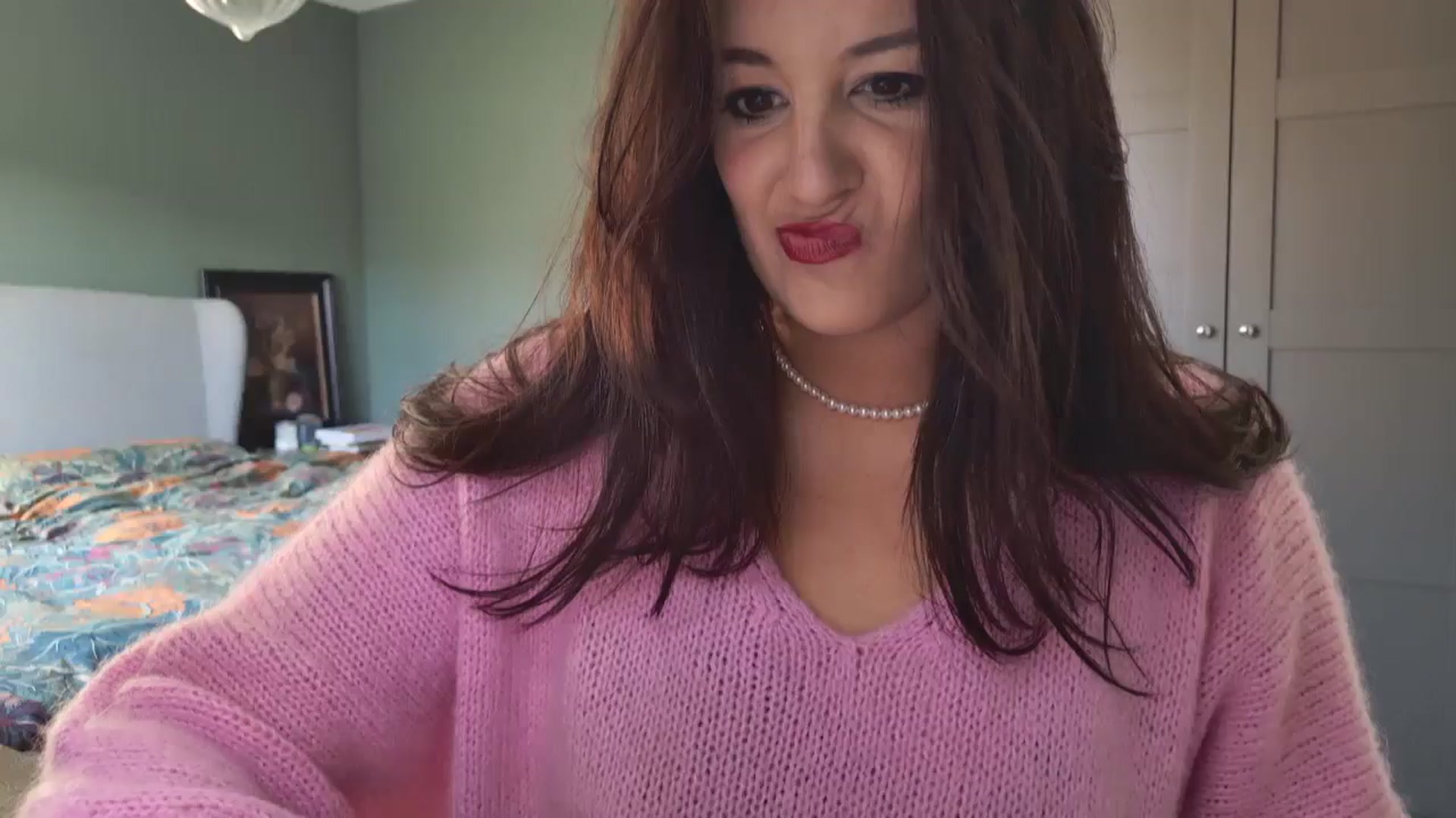 Gallery image thumbnail from mysteryriver's myfreecams stream on, 11/26/2024, 15:32 image 6 of 20