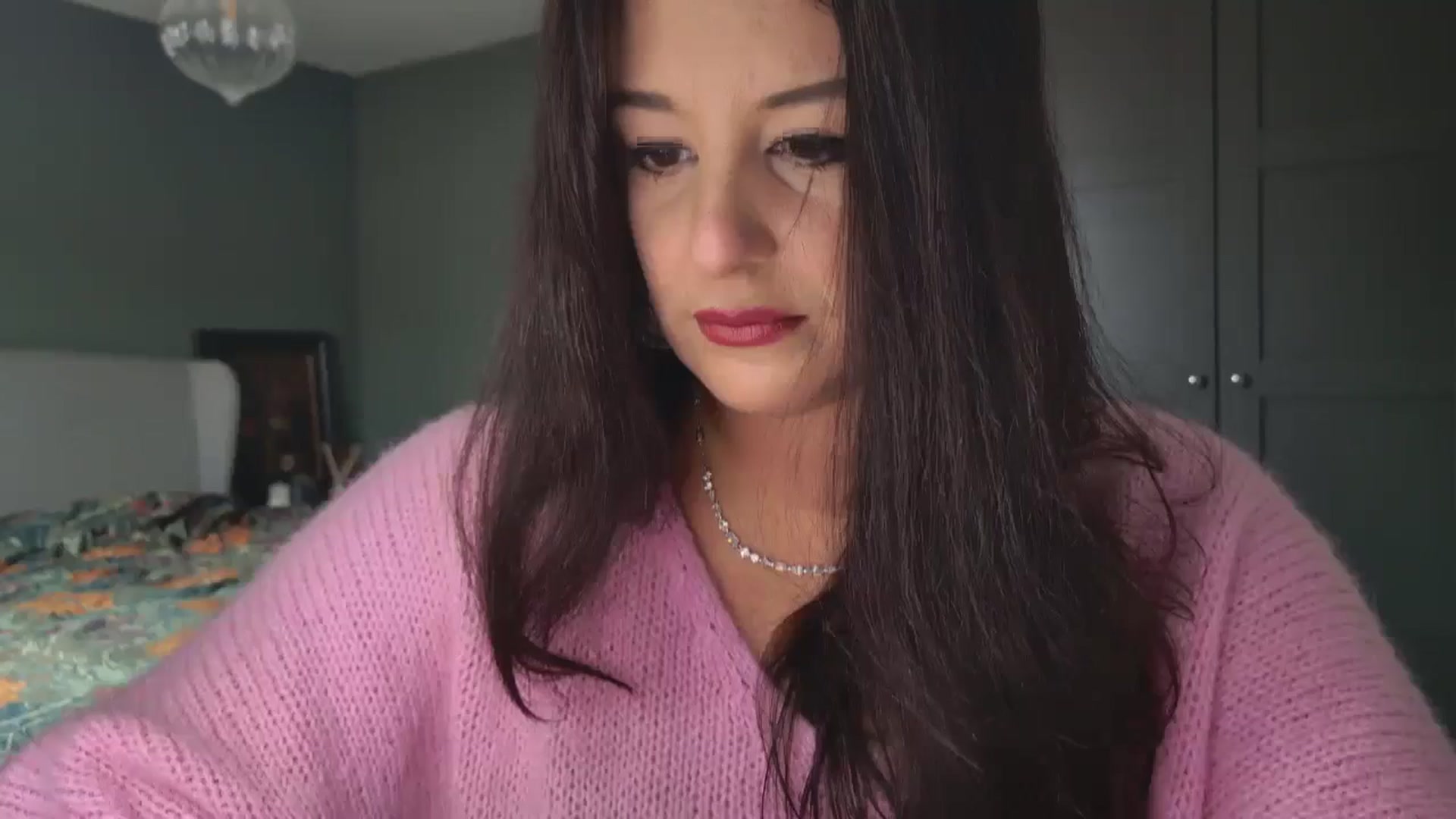 Gallery image thumbnail from mysteryriver's myfreecams stream on, 11/27/2024, 11:43 image 15 of 20