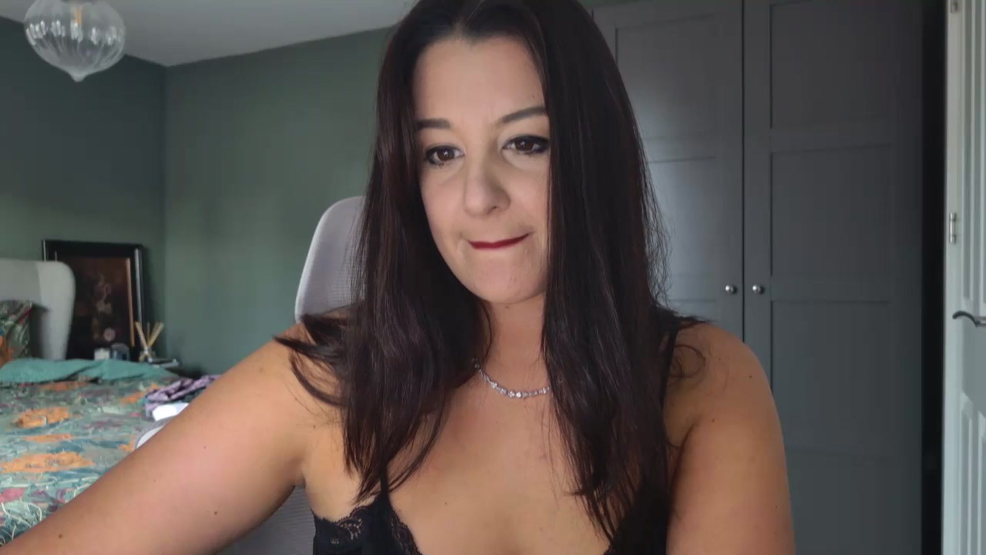 Gallery image thumbnail from mysteryriver's myfreecams stream on, 11/27/2024, 13:50 image 4 of 20