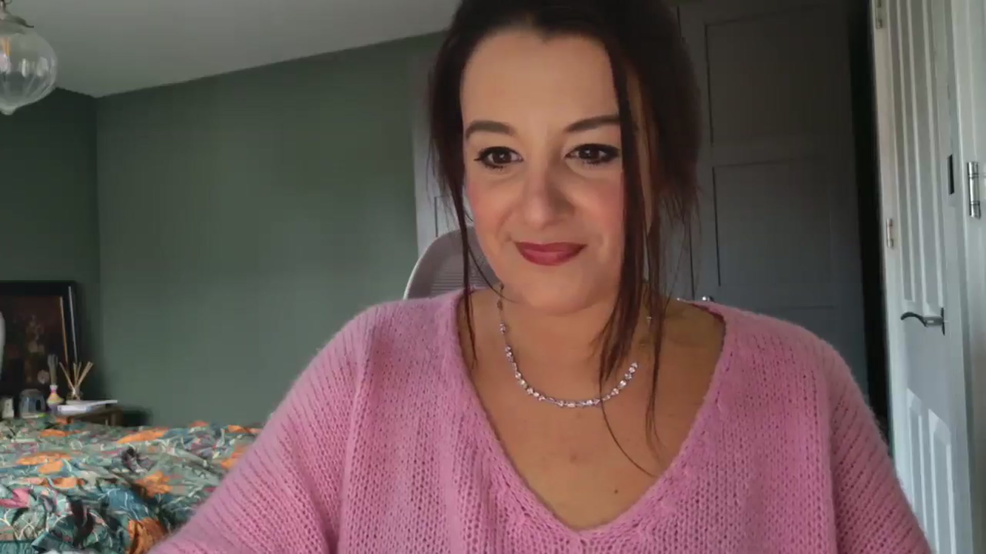Gallery image thumbnail from mysteryriver's myfreecams stream on, 12/09/2024, 11:28 image 10 of 20