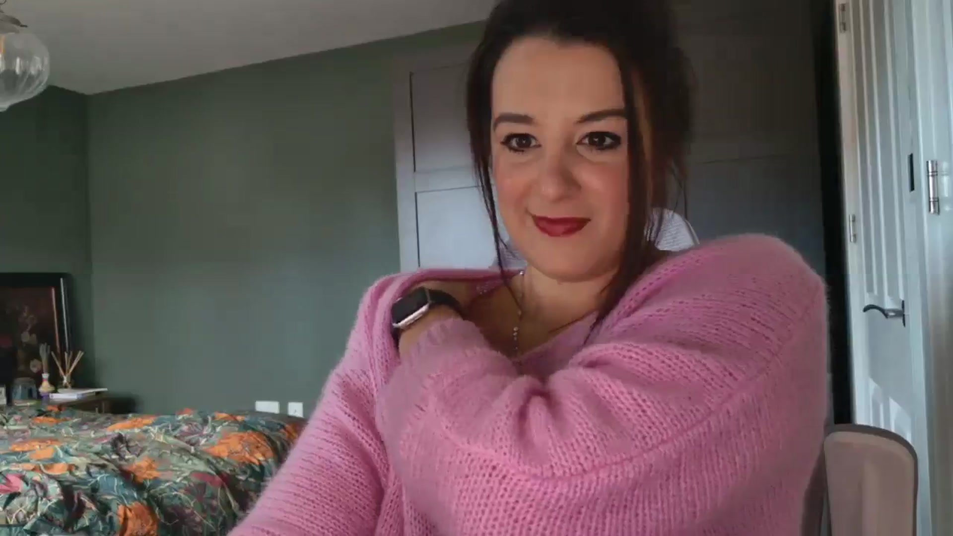 Gallery image thumbnail from mysteryriver's myfreecams stream on, 12/09/2024, 11:28 image 2 of 20