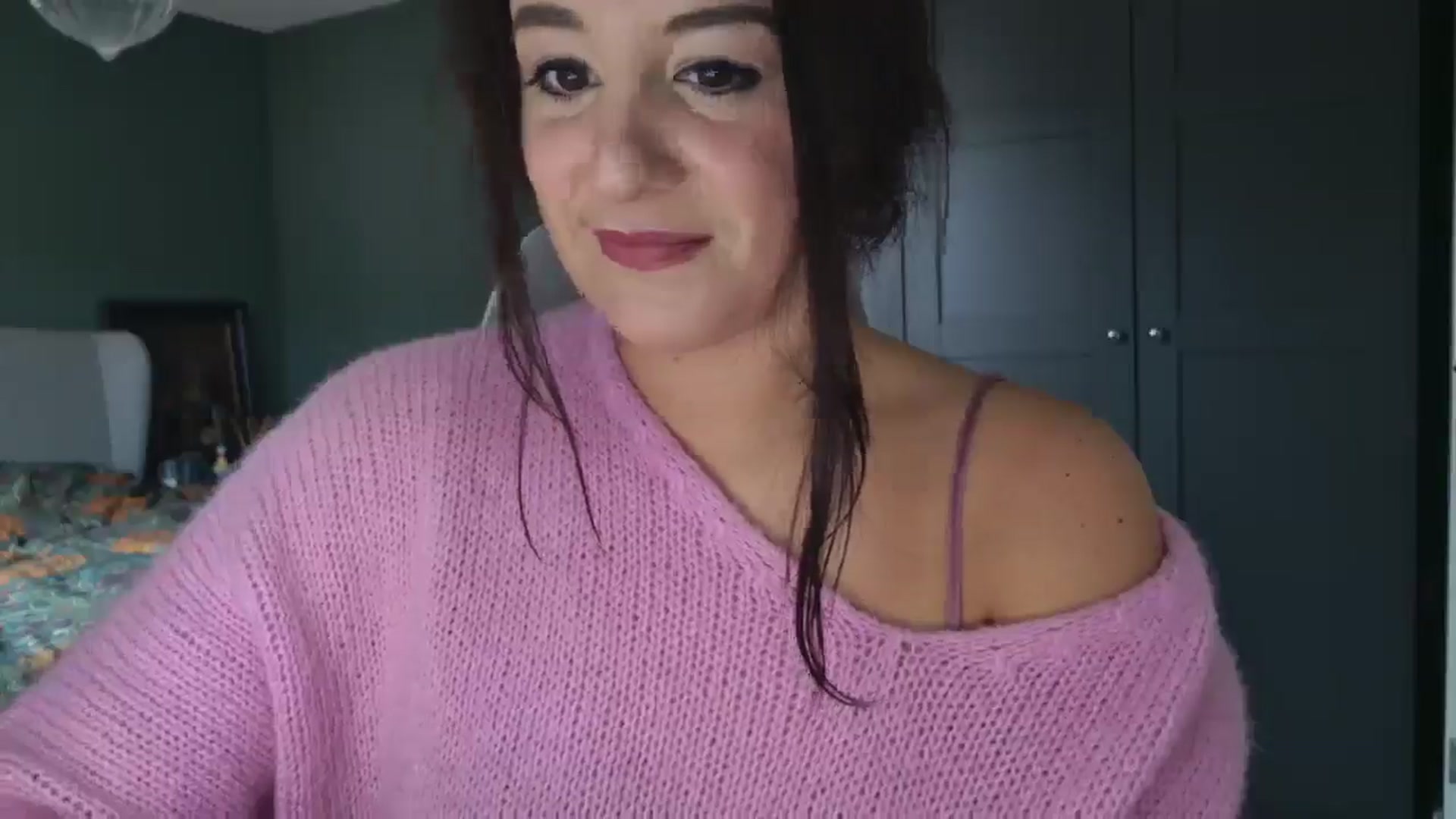 Gallery image thumbnail from mysteryriver's myfreecams stream on, 12/10/2024, 10:47 image 8 of 20