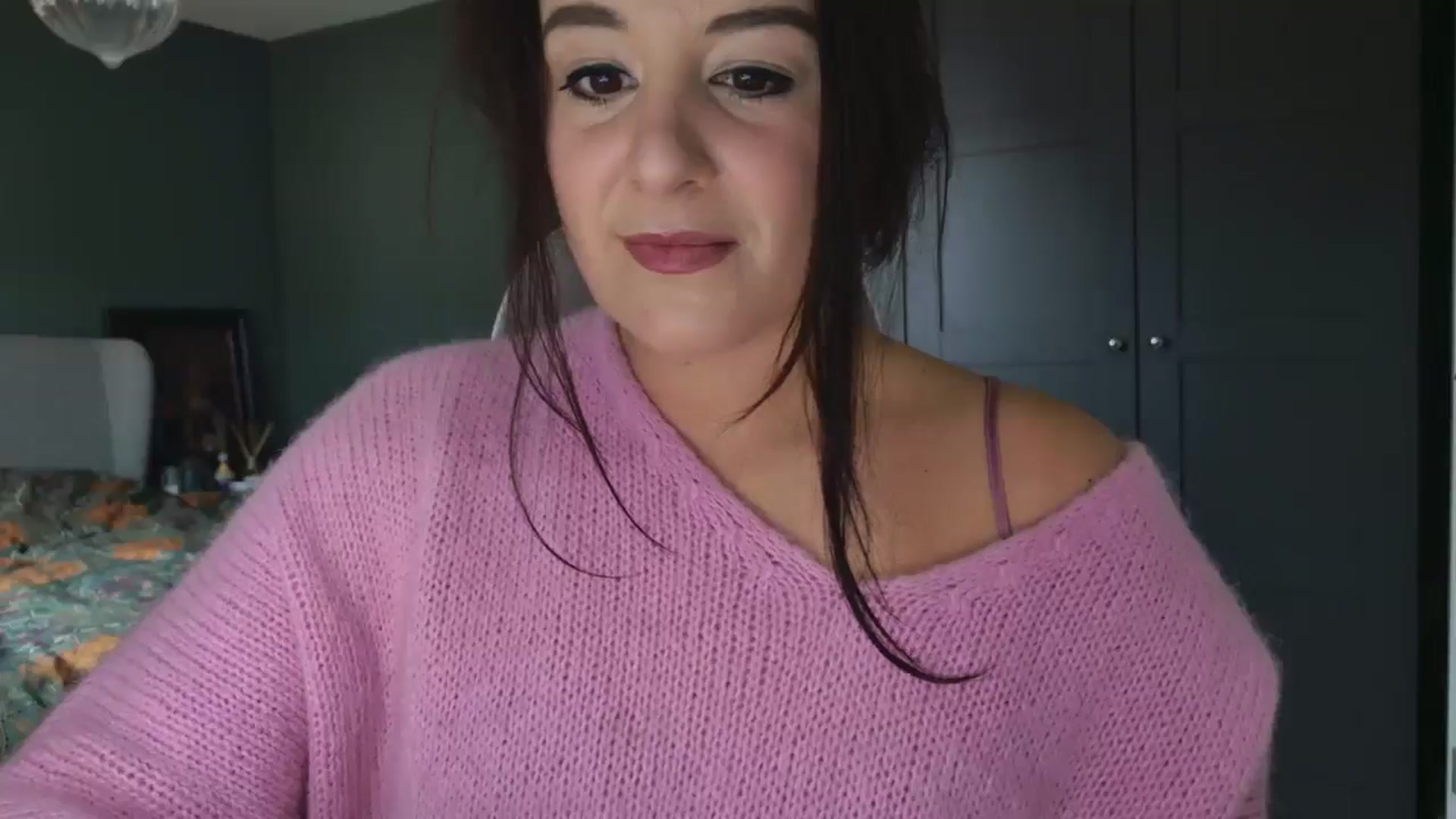 Gallery image thumbnail from mysteryriver's myfreecams stream on, 12/10/2024, 10:47 image 11 of 20