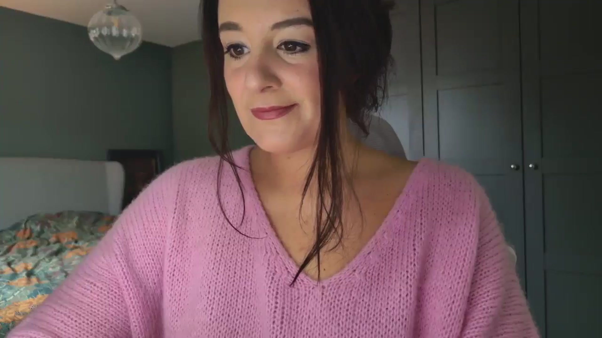 Gallery image thumbnail from mysteryriver's myfreecams stream on, 12/10/2024, 10:47 image 4 of 20