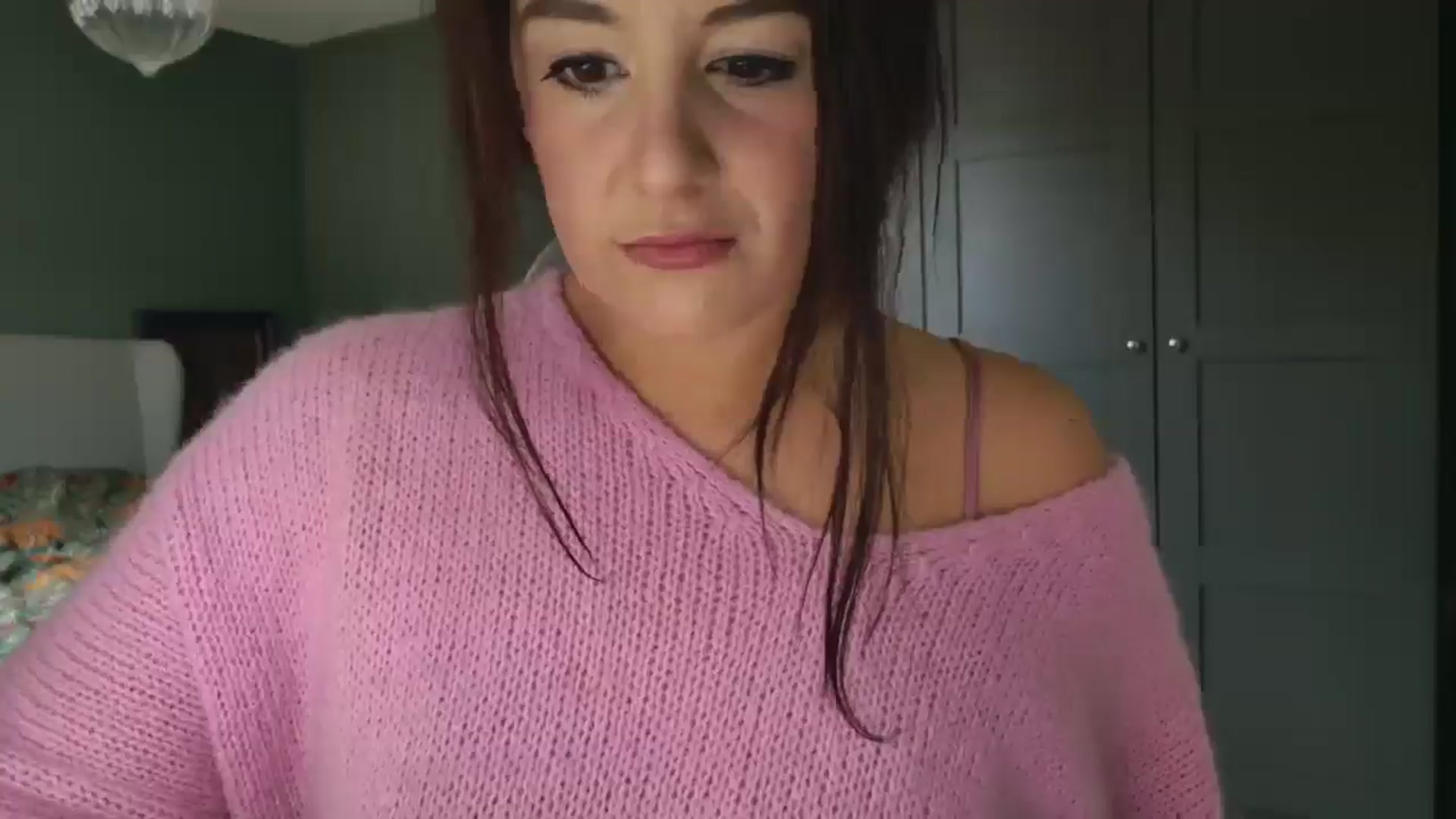 Gallery image thumbnail from mysteryriver's myfreecams stream on, 12/10/2024, 10:47 image 17 of 20