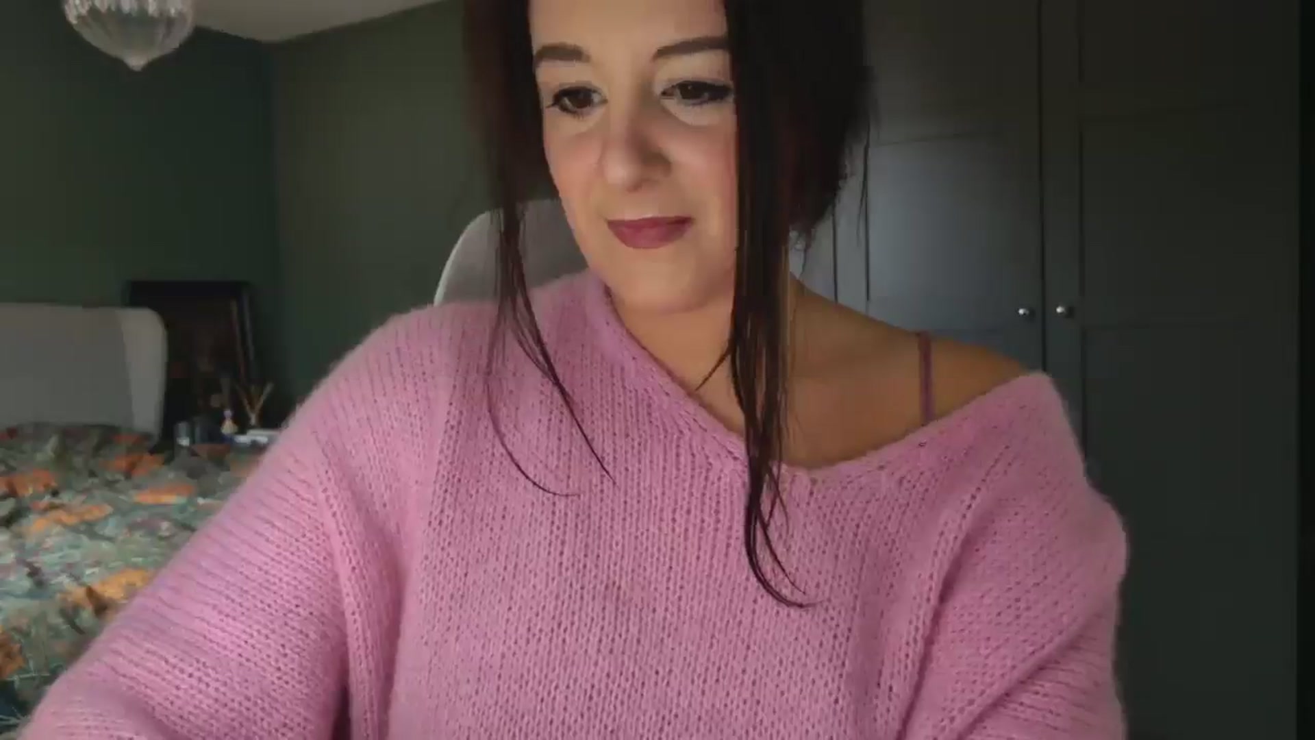 Gallery image thumbnail from mysteryriver's myfreecams stream on, 12/10/2024, 10:47 image 12 of 20