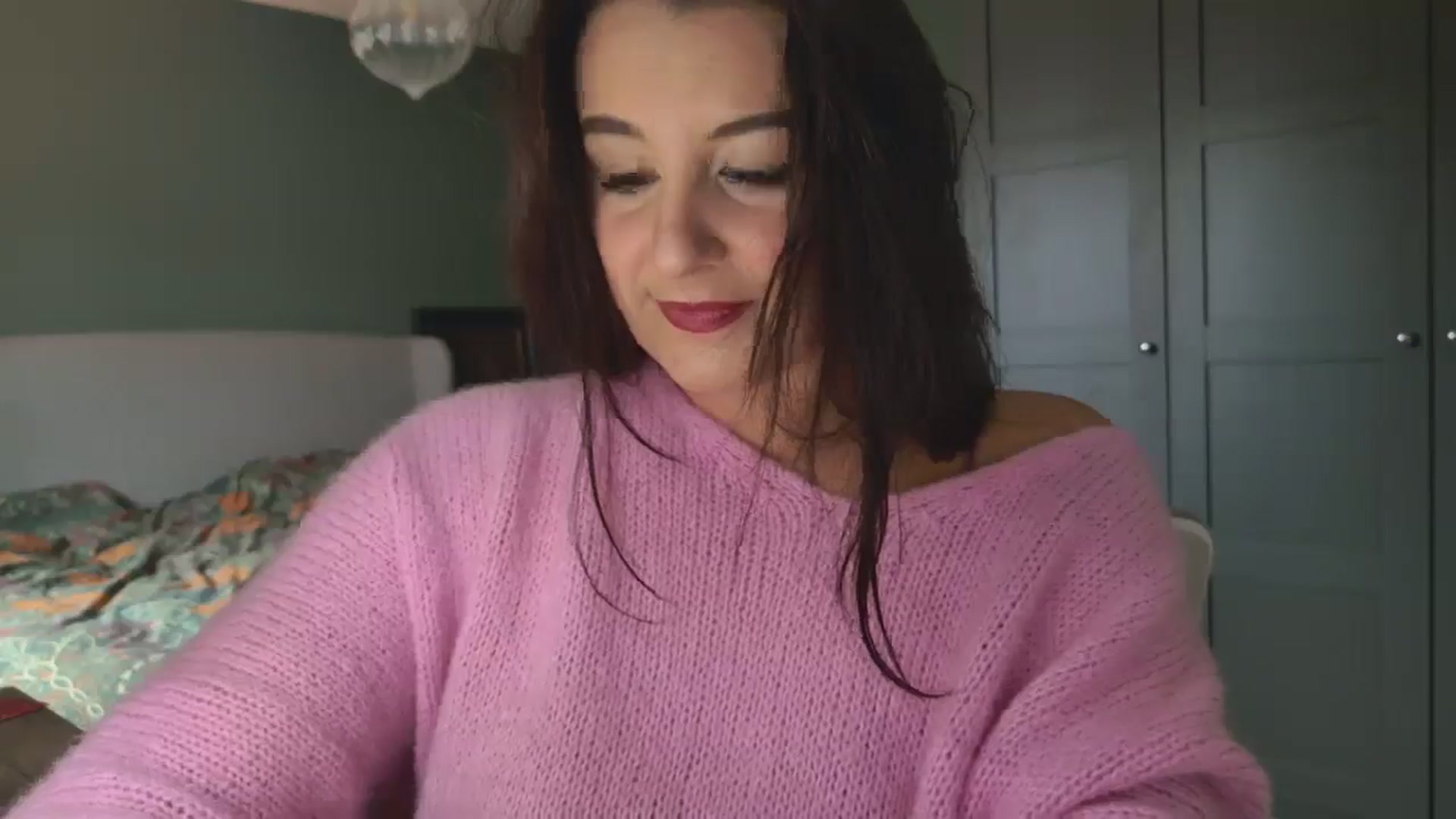 Gallery image thumbnail from mysteryriver's myfreecams stream on, 12/10/2024, 11:17 image 20 of 20