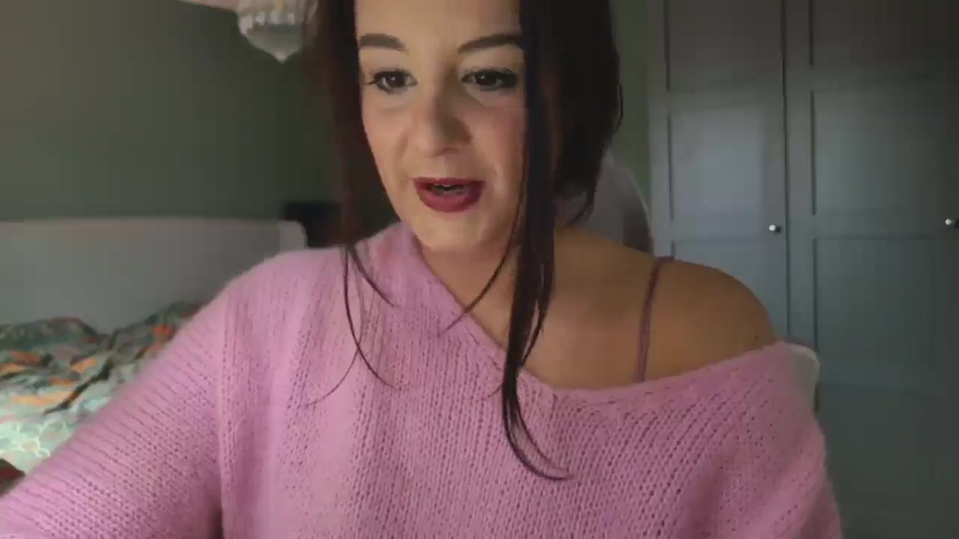 Gallery image thumbnail from mysteryriver's myfreecams stream on, 12/10/2024, 11:17 image 8 of 20