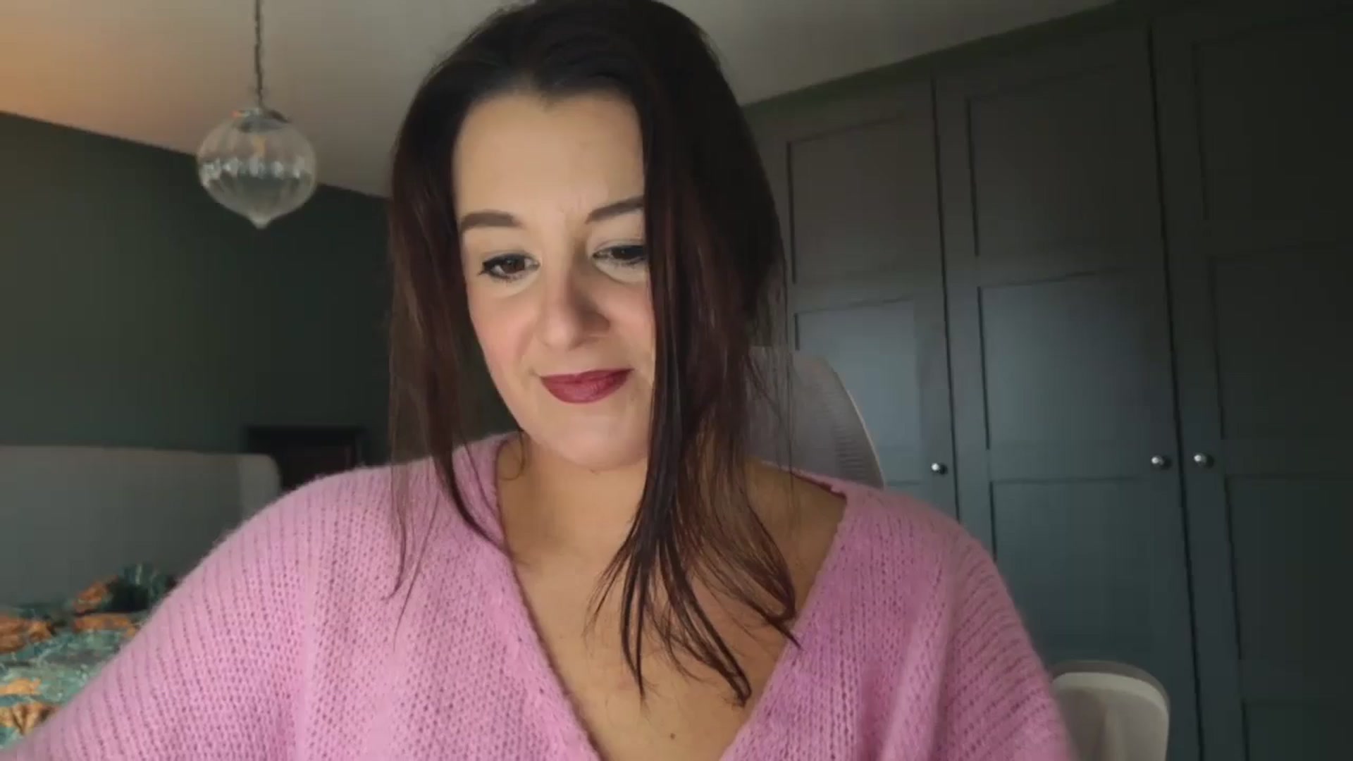 Gallery image thumbnail from mysteryriver's myfreecams stream on, 12/10/2024, 14:23 image 2 of 20