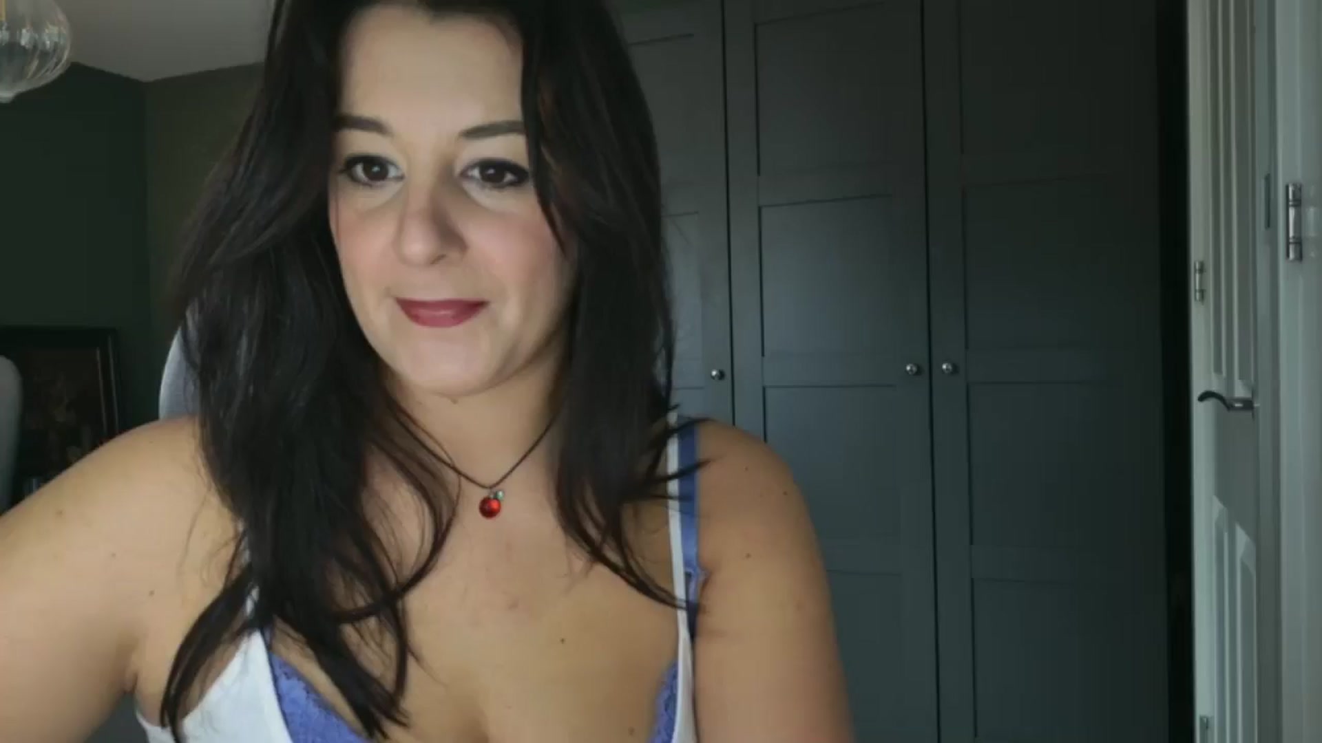 Gallery image thumbnail from mysteryriver's myfreecams stream on, 12/16/2024, 14:00 image 16 of 20