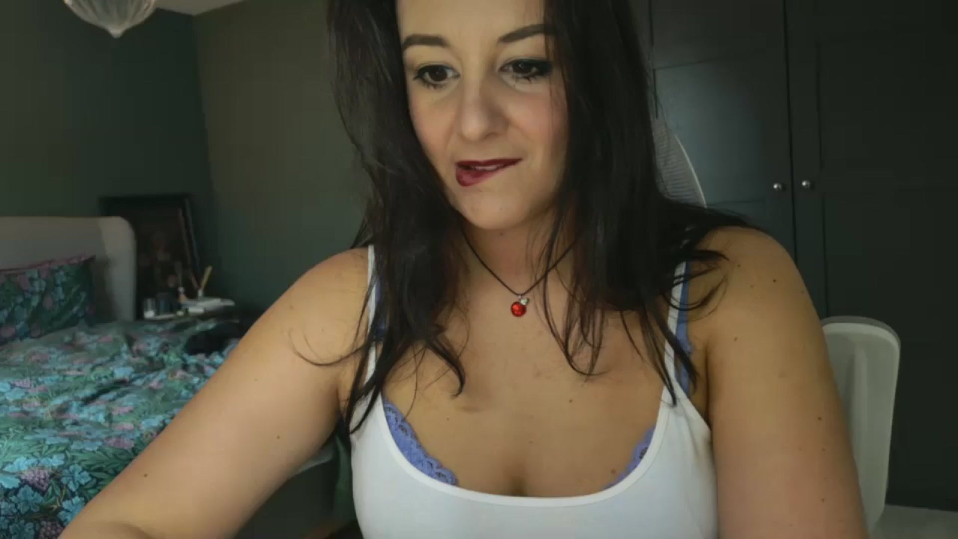Gallery image thumbnail from mysteryriver's myfreecams stream on, 12/16/2024, 15:02 image 1 of 20
