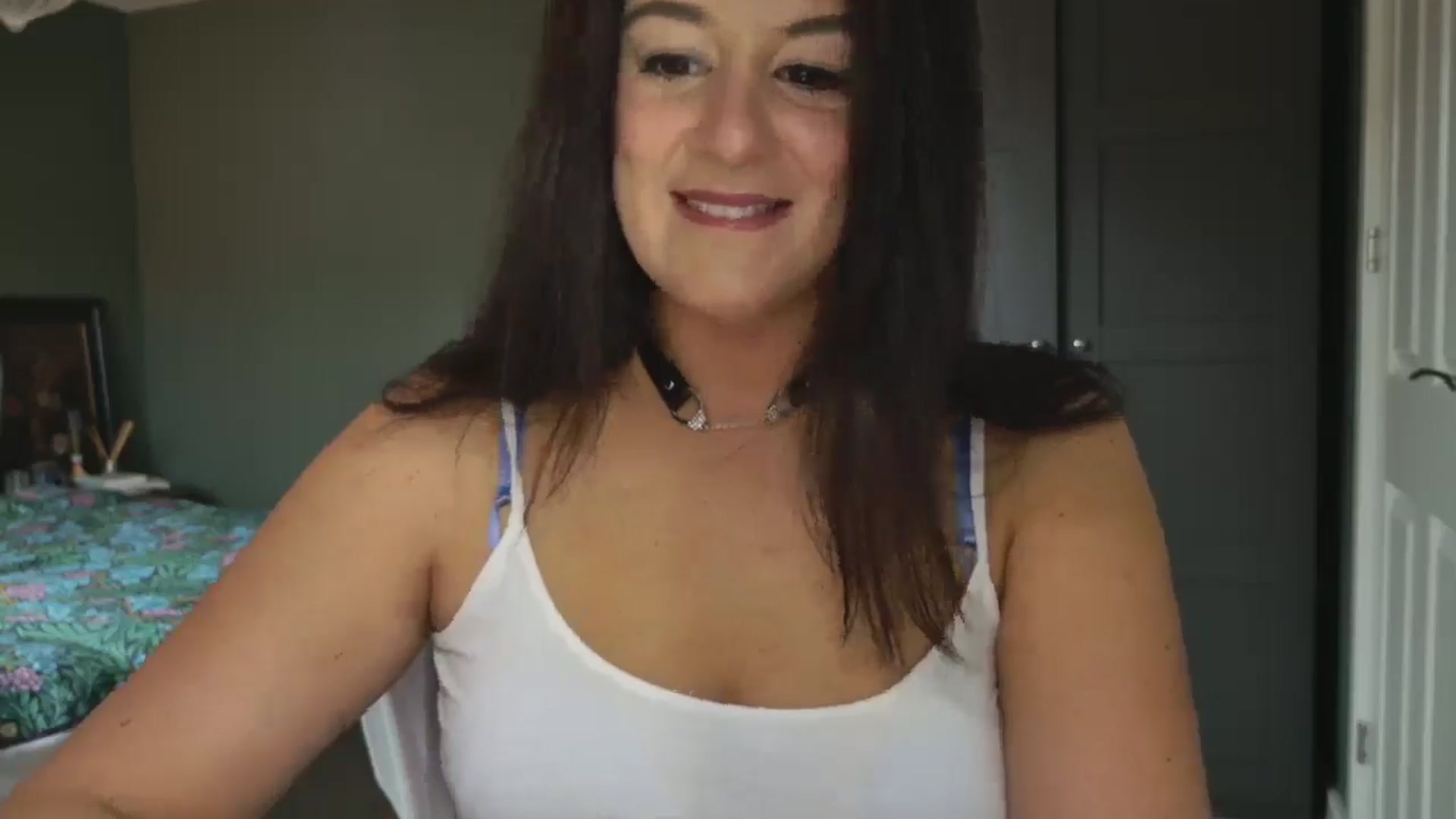 Gallery image thumbnail from mysteryriver's myfreecams stream on, 12/17/2024, 11:29 image 4 of 20