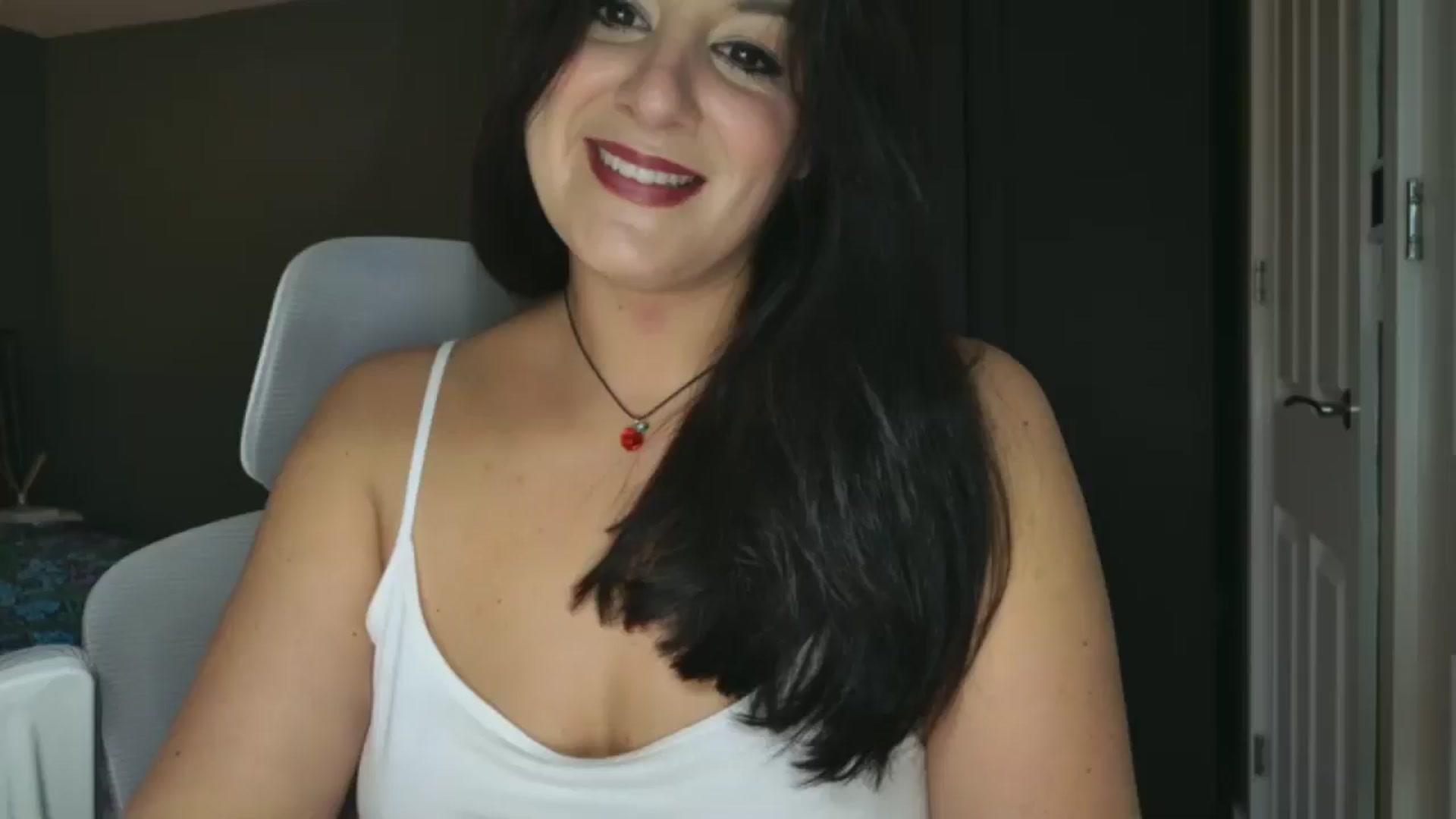 Gallery image thumbnail from mysteryriver's myfreecams stream on, 12/17/2024, 15:42 image 19 of 20