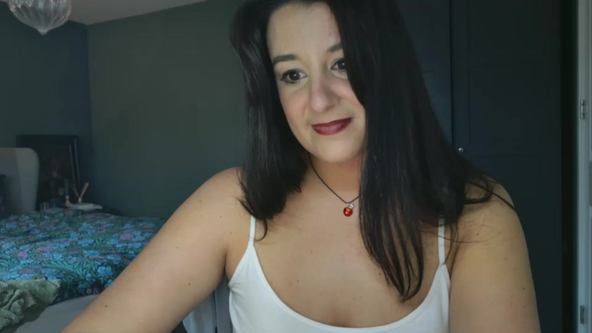 Gallery image thumbnail from mysteryriver's myfreecams stream on, 12/17/2024, 15:42 image 14 of 20