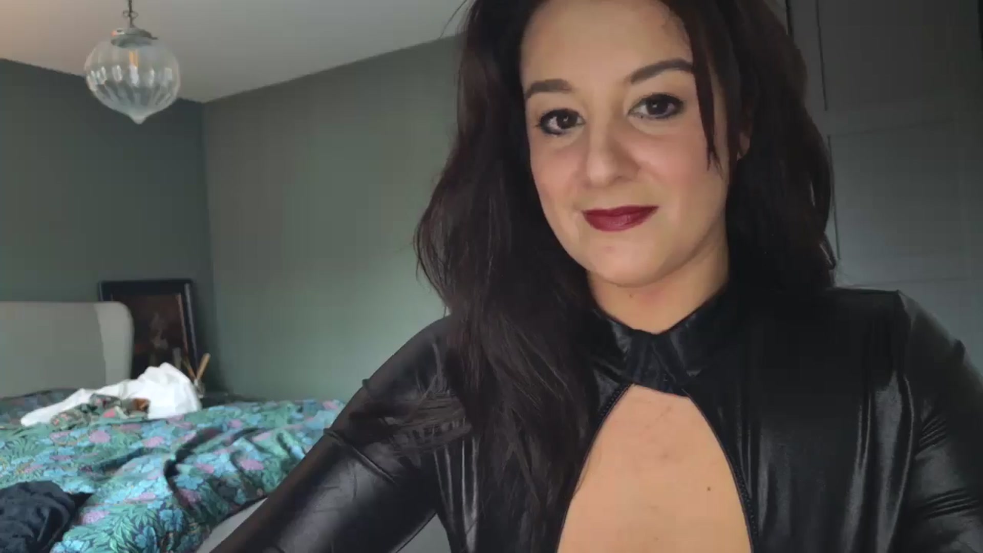 Gallery image thumbnail from mysteryriver's myfreecams stream on, 12/18/2024, 12:07 image 10 of 20