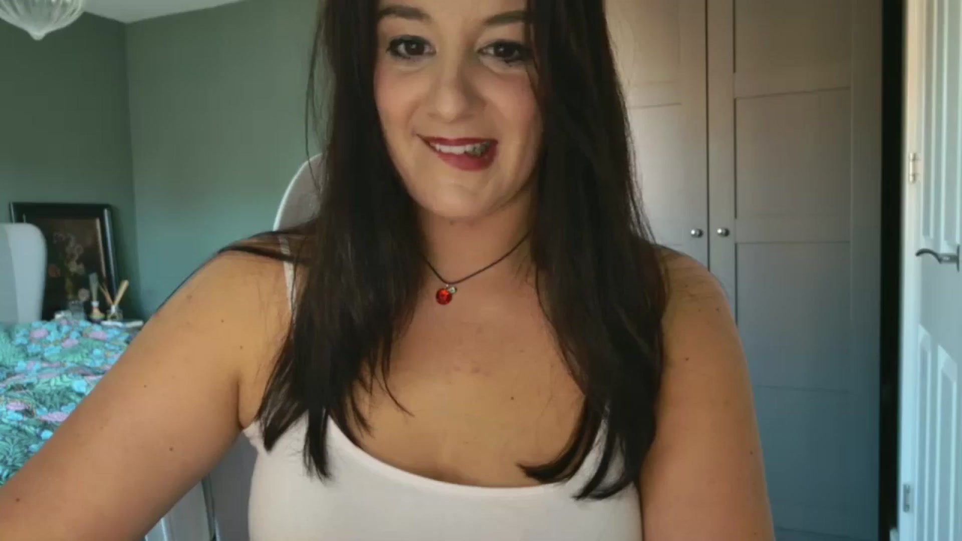 Gallery image thumbnail from mysteryriver's myfreecams stream on, 12/19/2024, 13:19 image 7 of 20