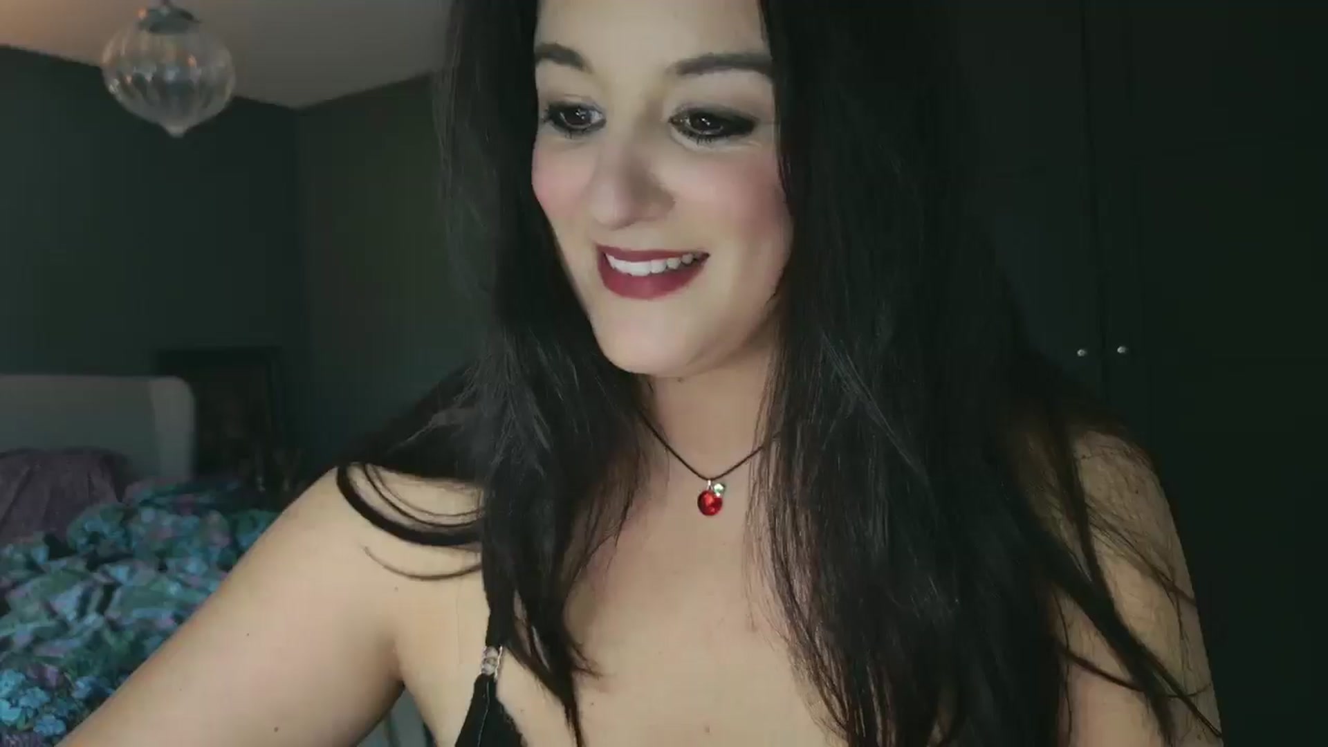 Gallery image thumbnail from mysteryriver's myfreecams stream on, 12/31/2024, 16:03 image 14 of 20