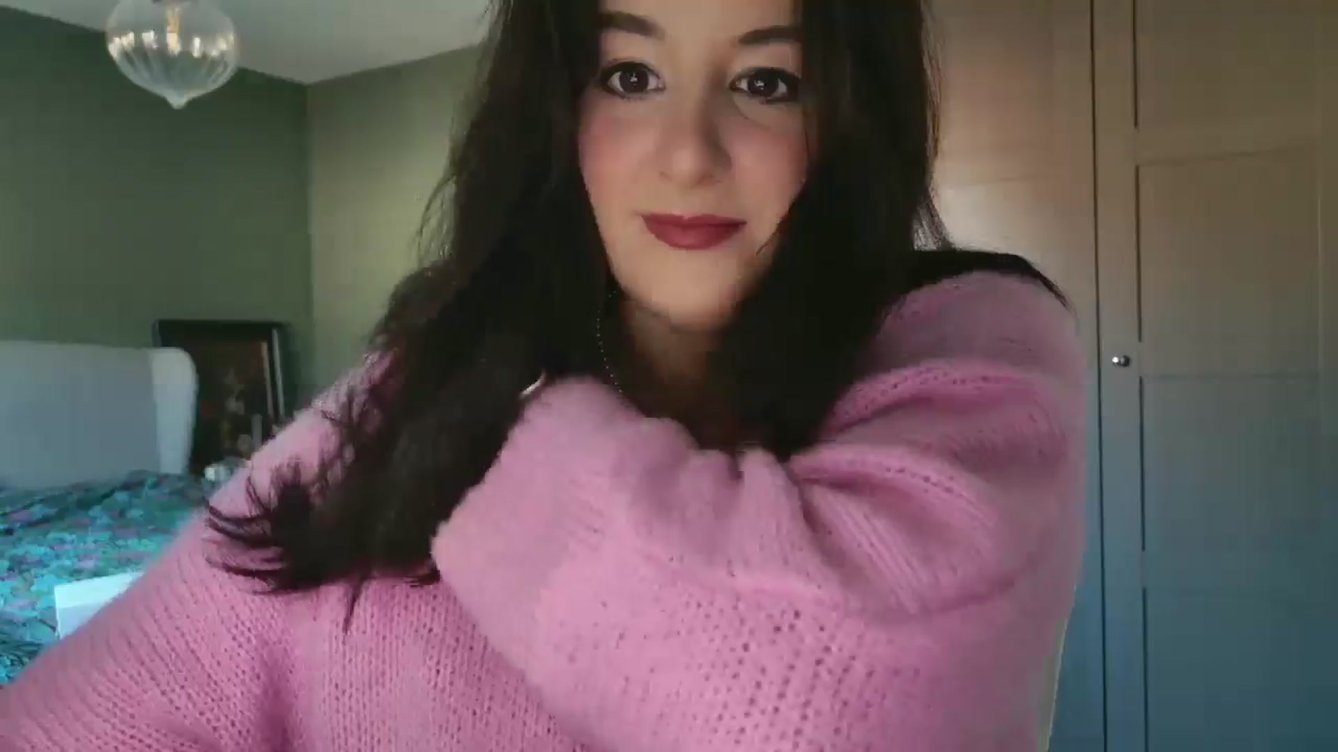 Gallery image thumbnail from mysteryriver's myfreecams stream on, 01/02/2025, 10:56 image 7 of 20