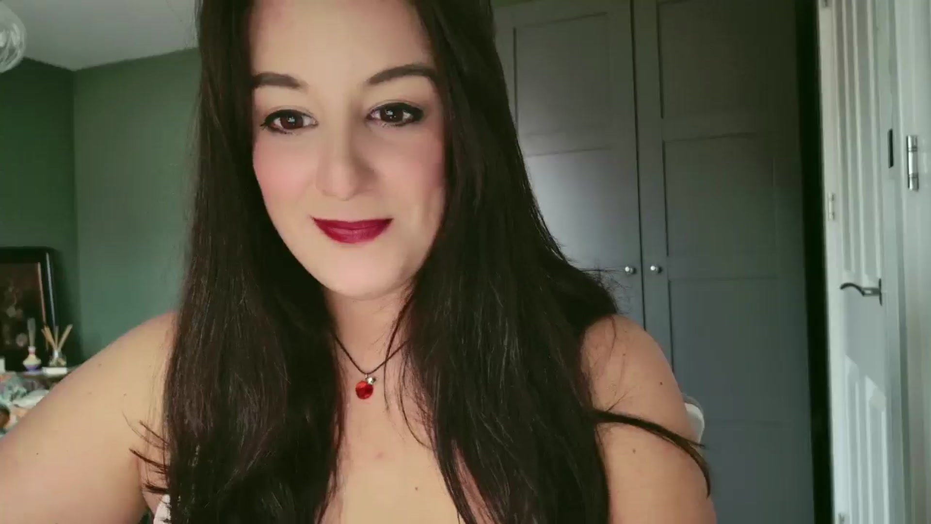 Gallery image thumbnail from mysteryriver's myfreecams stream on, 01/06/2025, 11:10 image 15 of 20