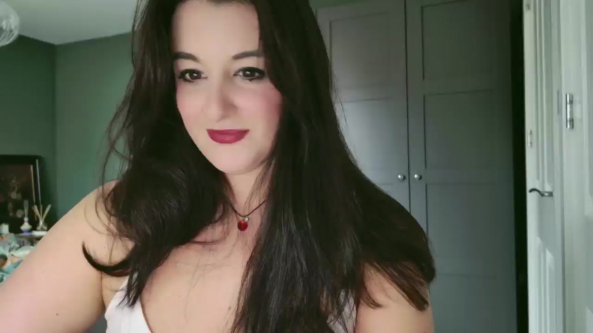 Gallery image thumbnail from mysteryriver's myfreecams stream on, 01/06/2025, 15:01 image 7 of 20
