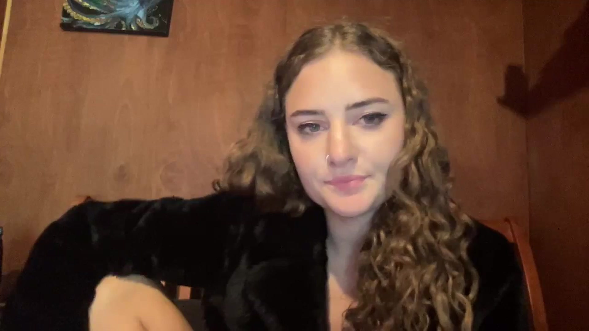 Gallery image thumbnail from mysticgirl333's myfreecams stream on, 03/26/2024, 01:36 image 17 of 20