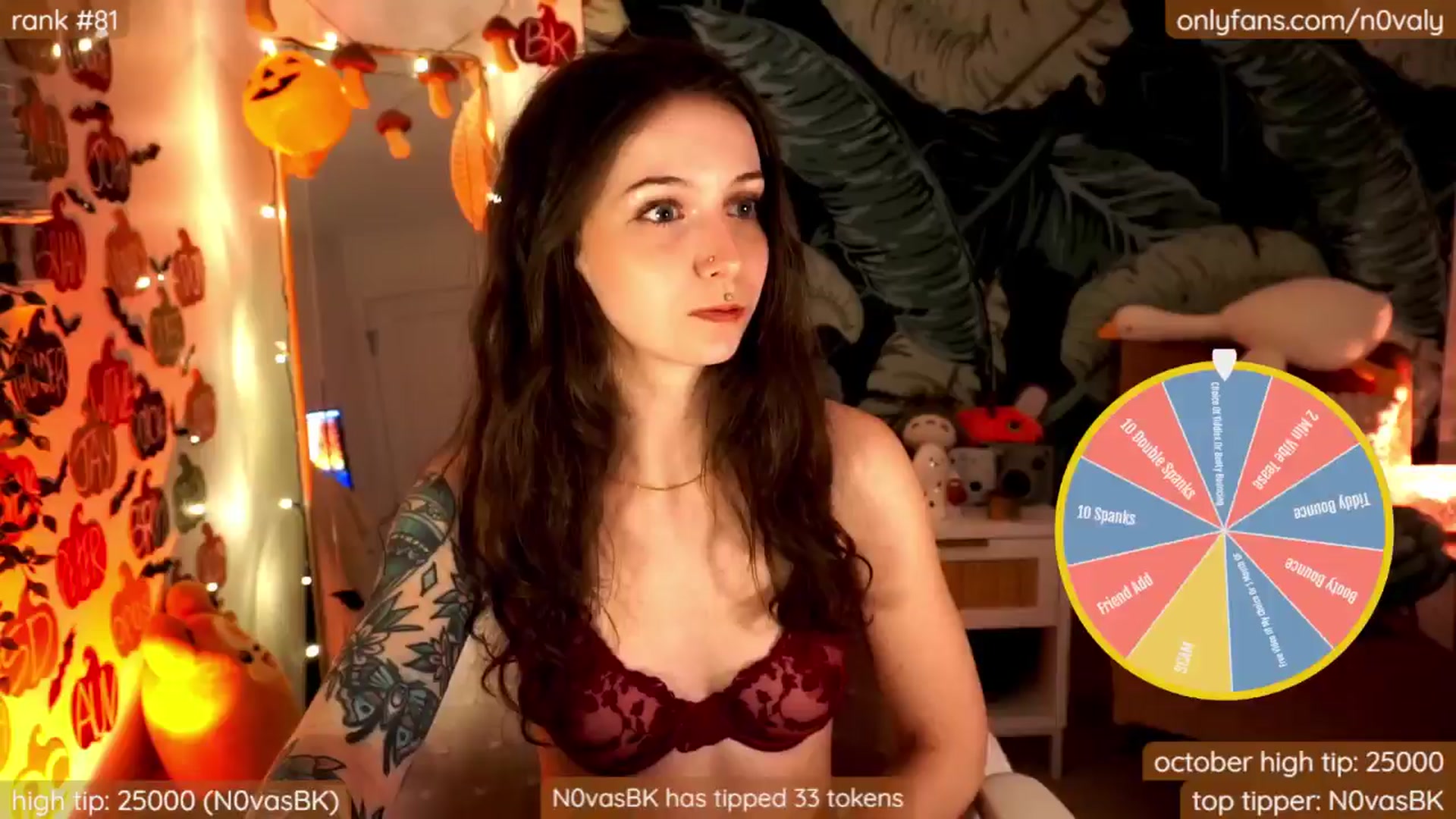 Gallery image thumbnail from n0veinly's myfreecams stream on, 10/18/2024, 07:43 image 16 of 20