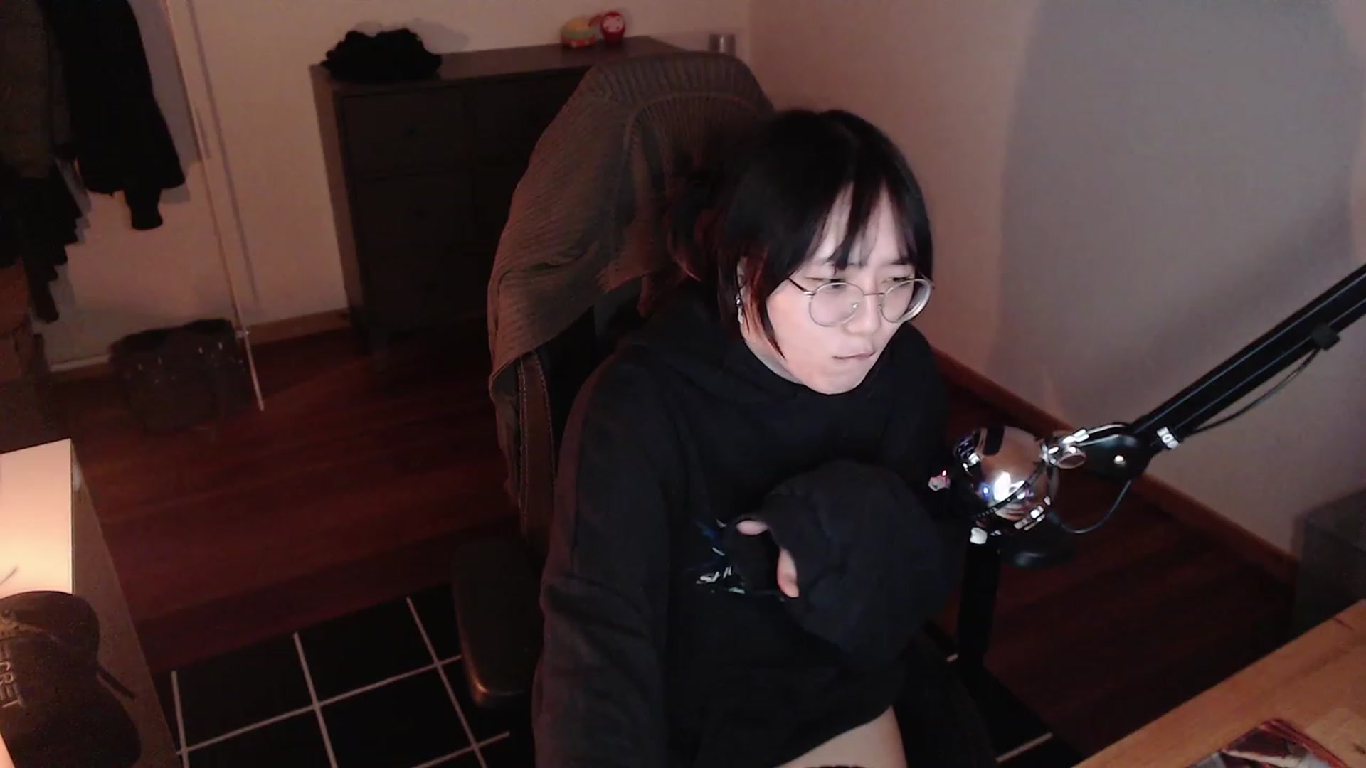 Gallery image thumbnail from n435899's myfreecams stream on, 02/10/2024, 18:57 image 7 of 20
