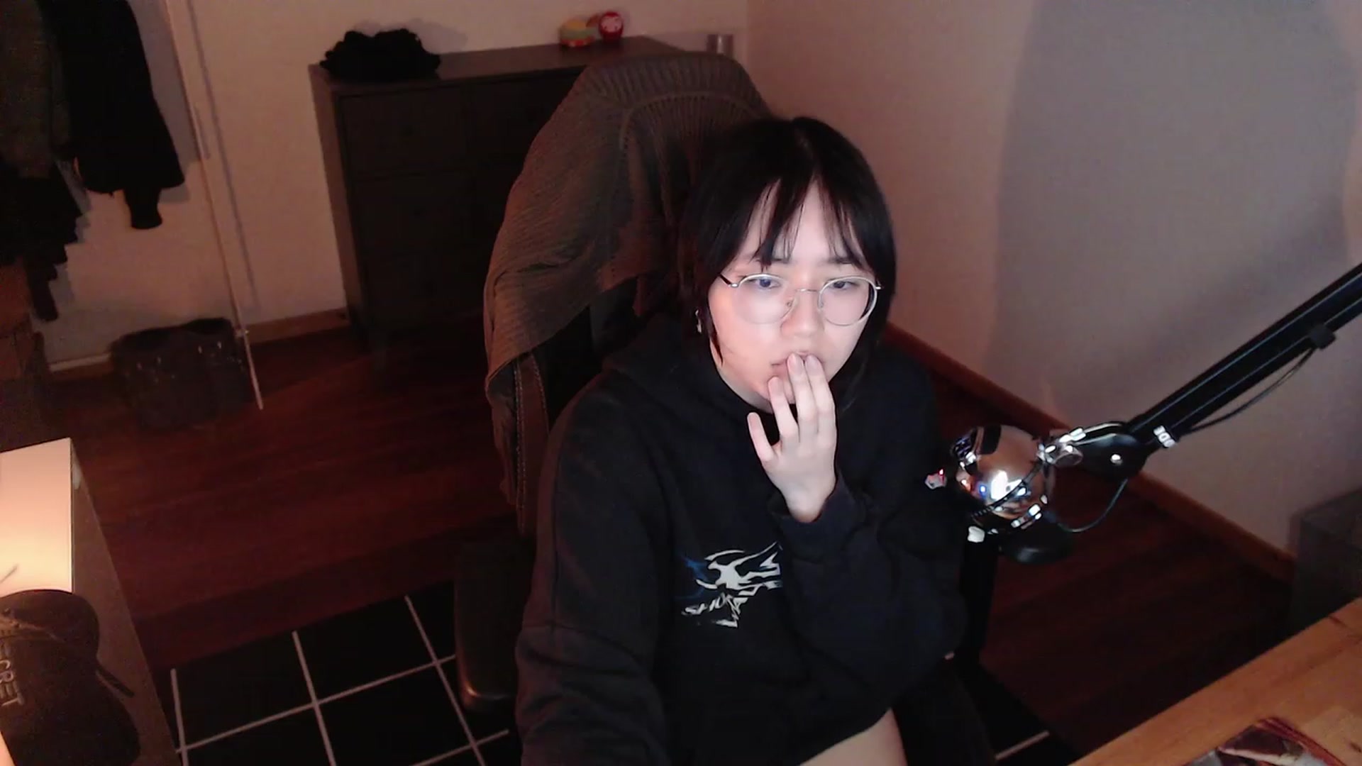 Gallery image thumbnail from n435899's myfreecams stream on, 02/10/2024, 18:57 image 14 of 20