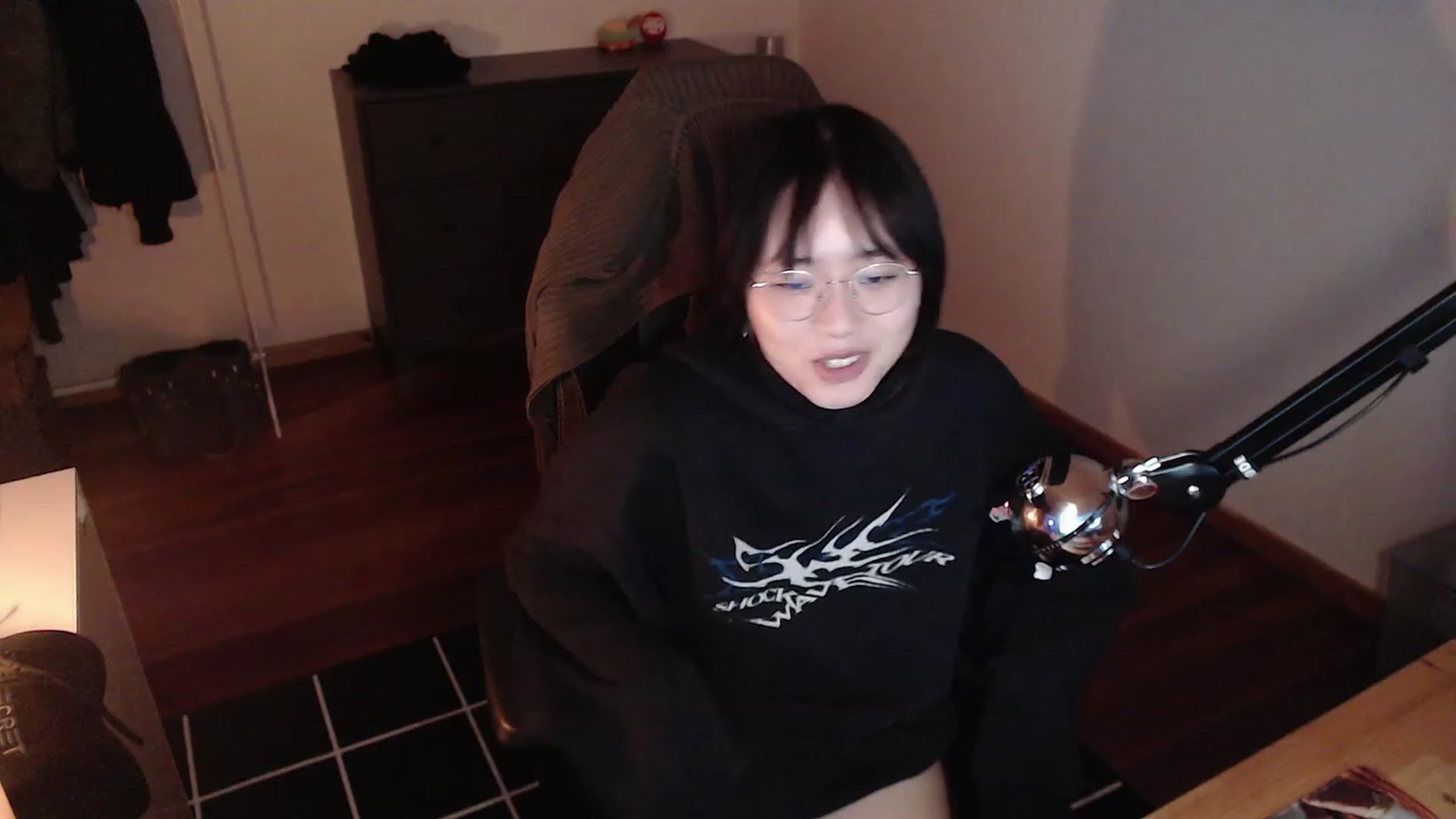 Gallery image thumbnail from n435899's myfreecams stream on, 02/10/2024, 18:57 image 9 of 20