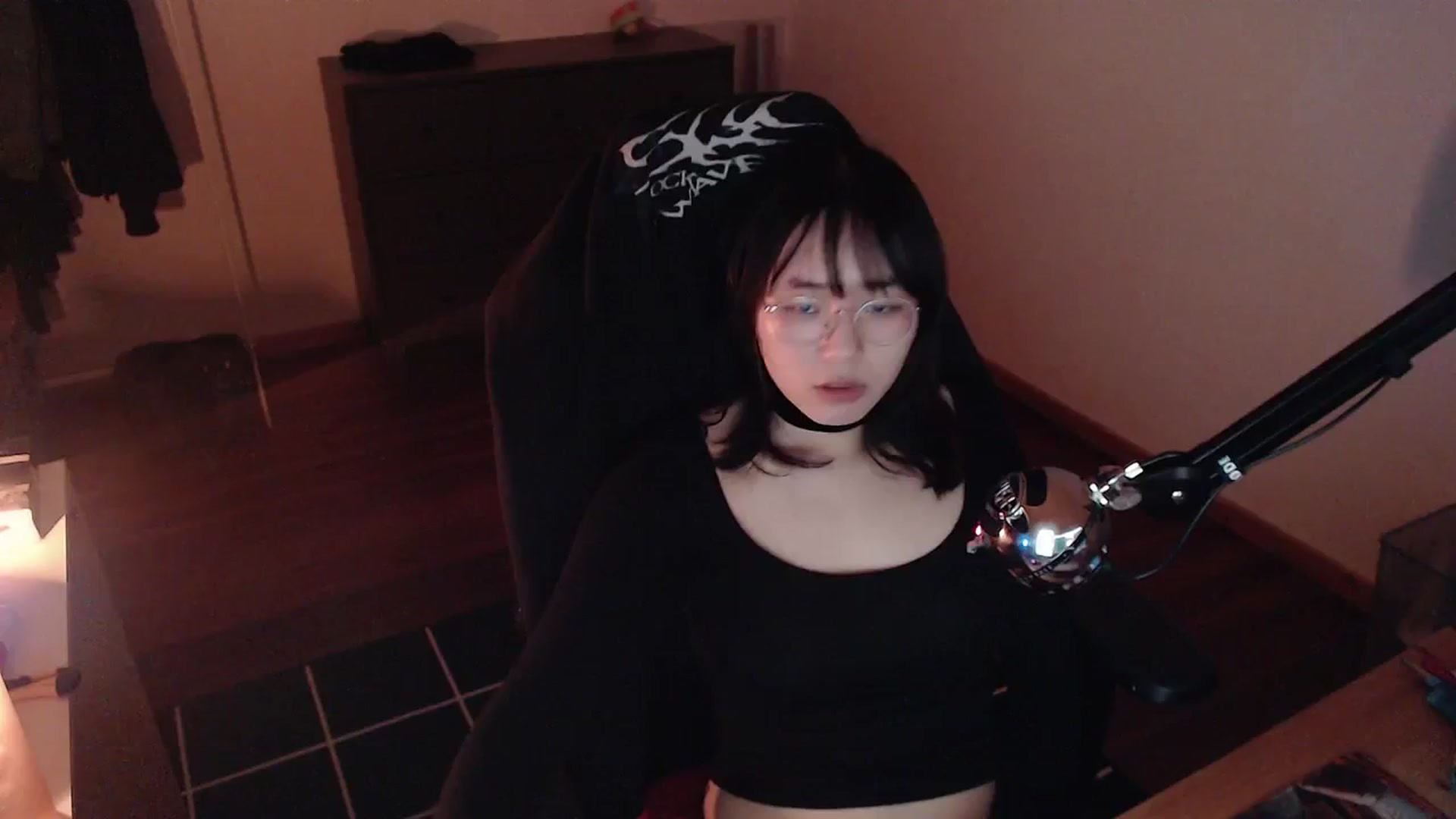 Gallery image thumbnail from n435899's myfreecams stream on, 02/12/2024, 21:46 image 19 of 20