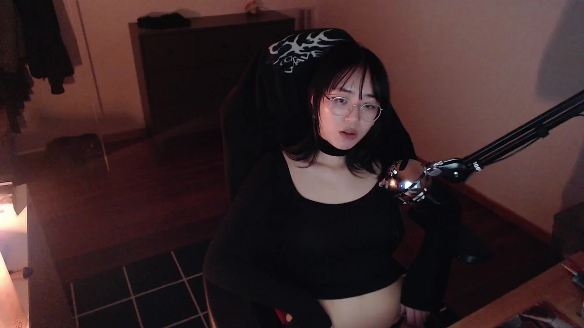 Gallery image thumbnail from n435899's myfreecams stream on, 02/12/2024, 21:46 image 1 of 20