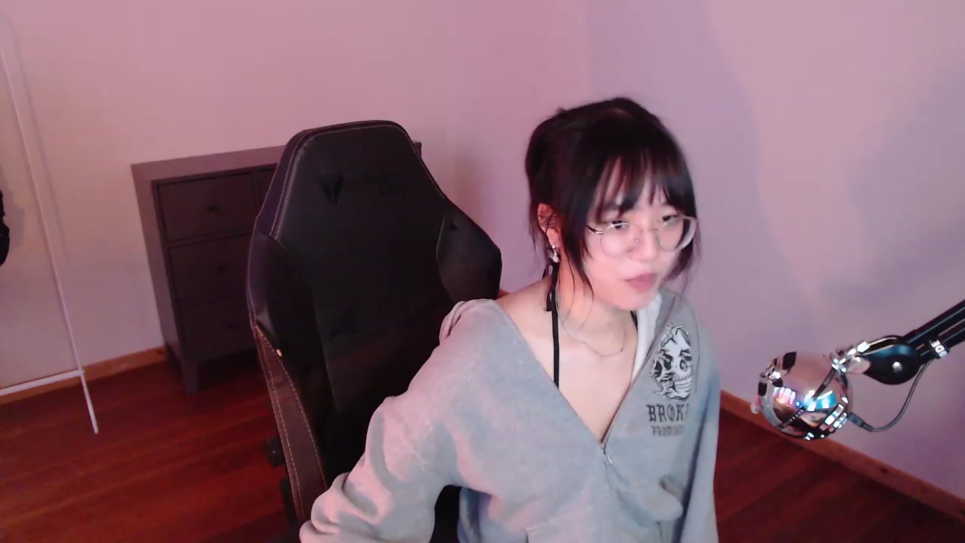 Gallery image thumbnail from n435899's myfreecams stream on, 02/21/2024, 12:47 image 17 of 20