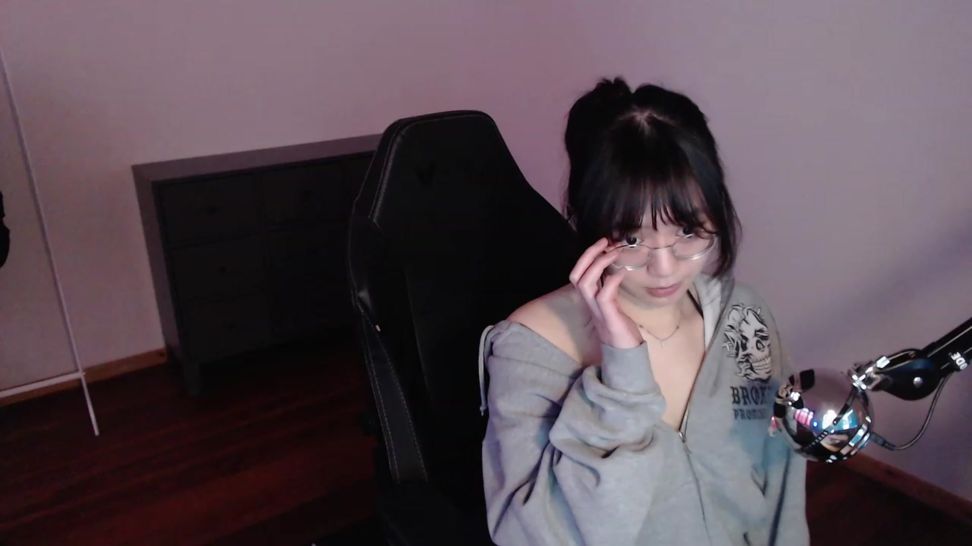 Gallery image thumbnail from n435899's myfreecams stream on, 02/21/2024, 12:47 image 1 of 20
