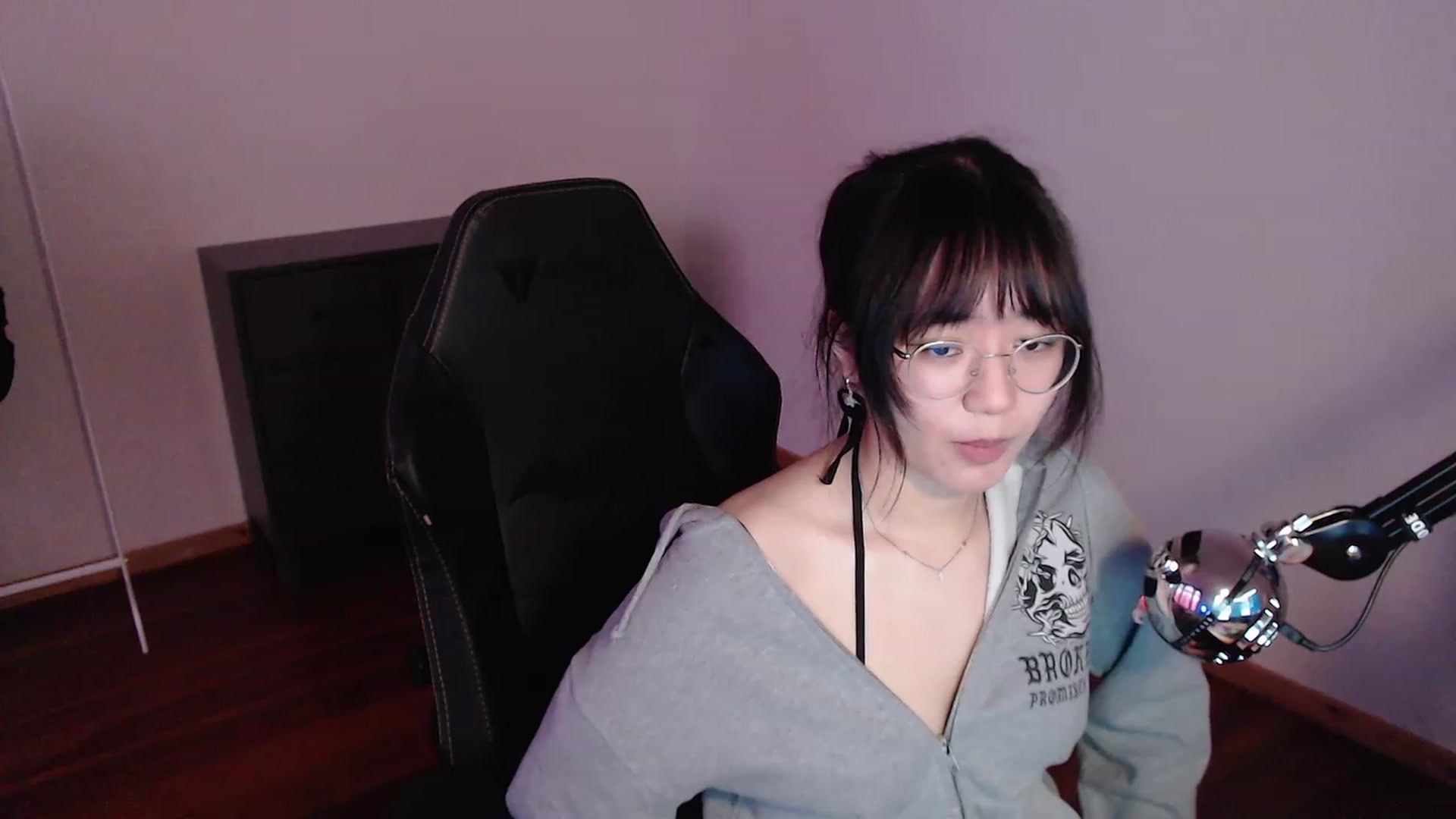 Gallery image thumbnail from n435899's myfreecams stream on, 02/21/2024, 12:47 image 3 of 20