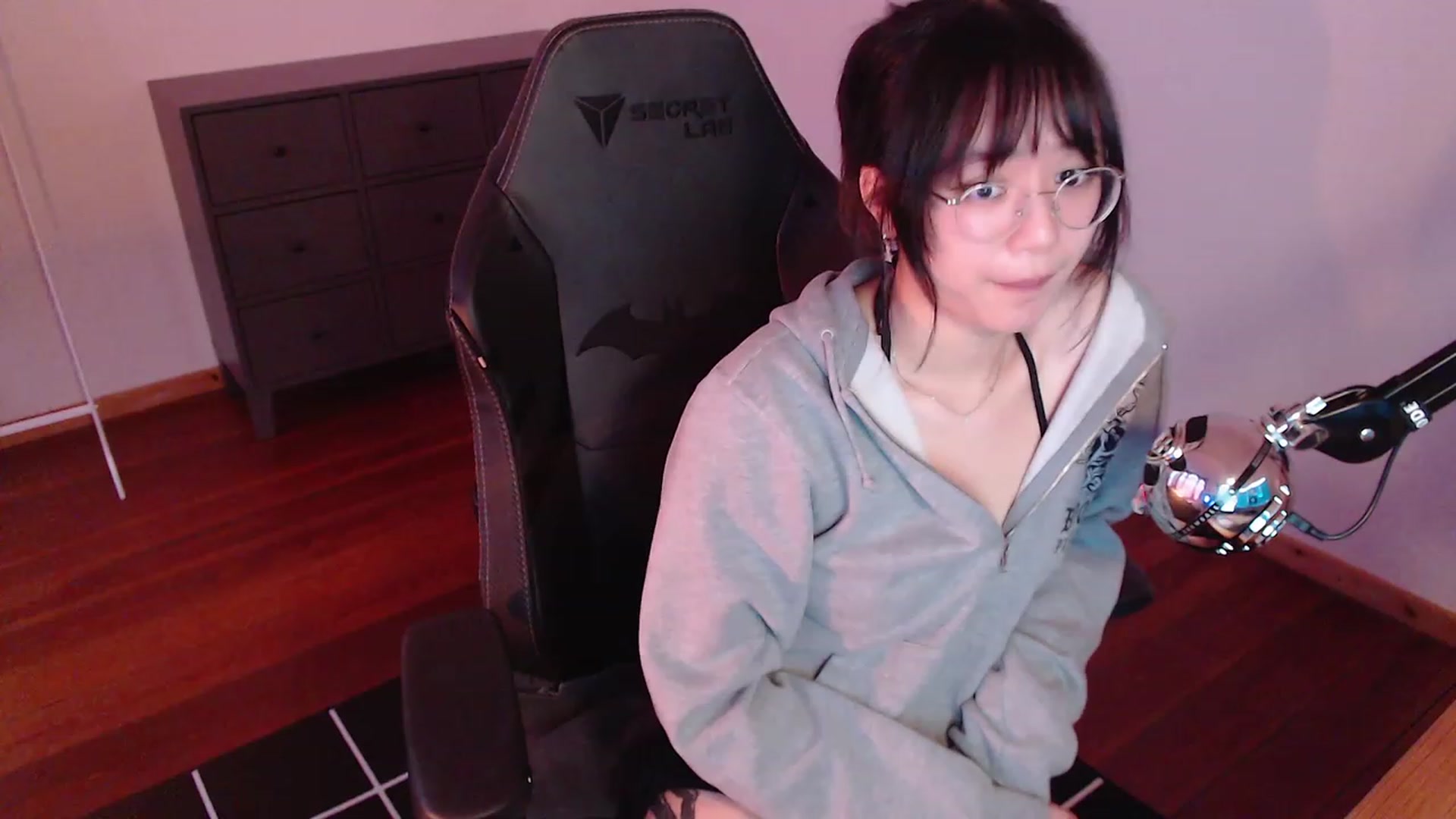 Gallery image thumbnail from n435899's myfreecams stream on, 02/21/2024, 13:55 image 7 of 20