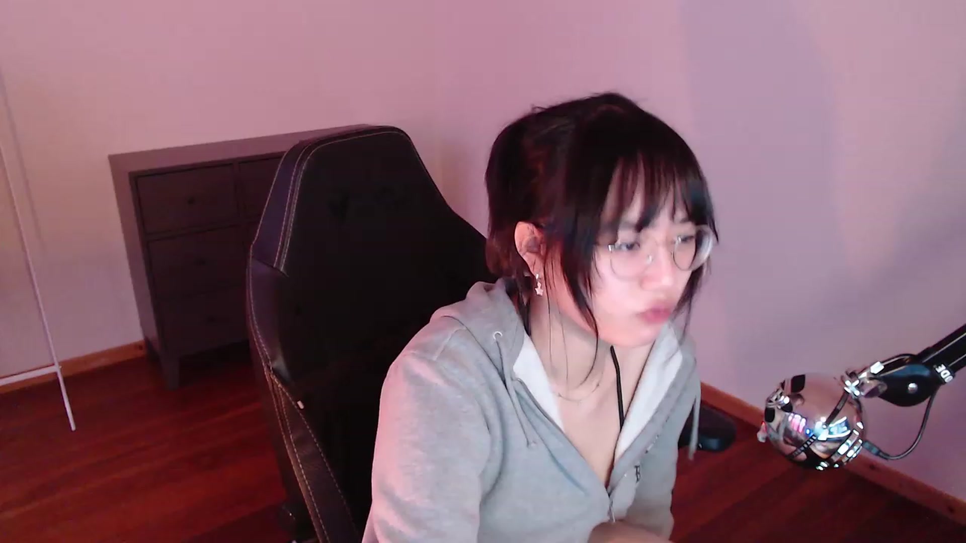 Gallery image thumbnail from n435899's myfreecams stream on, 02/21/2024, 13:55 image 4 of 20