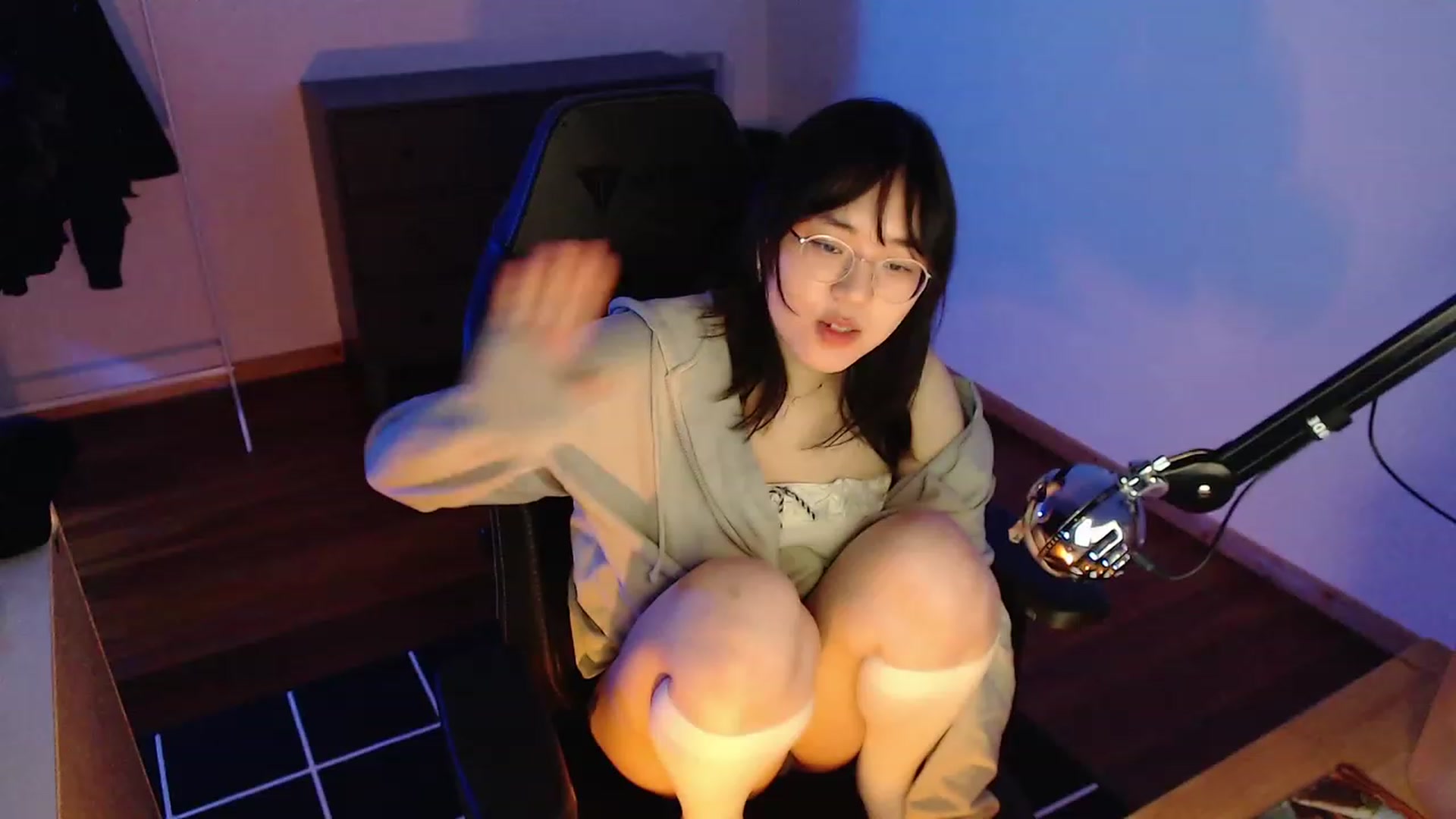 Gallery image thumbnail from n435899's myfreecams stream on, 02/29/2024, 08:23 image 1 of 20