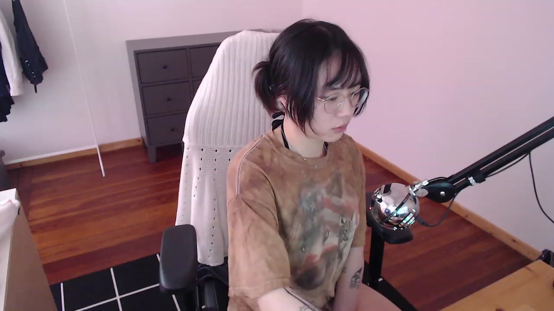 Gallery image thumbnail from n435899's myfreecams stream on, 03/14/2024, 15:37 image 2 of 20