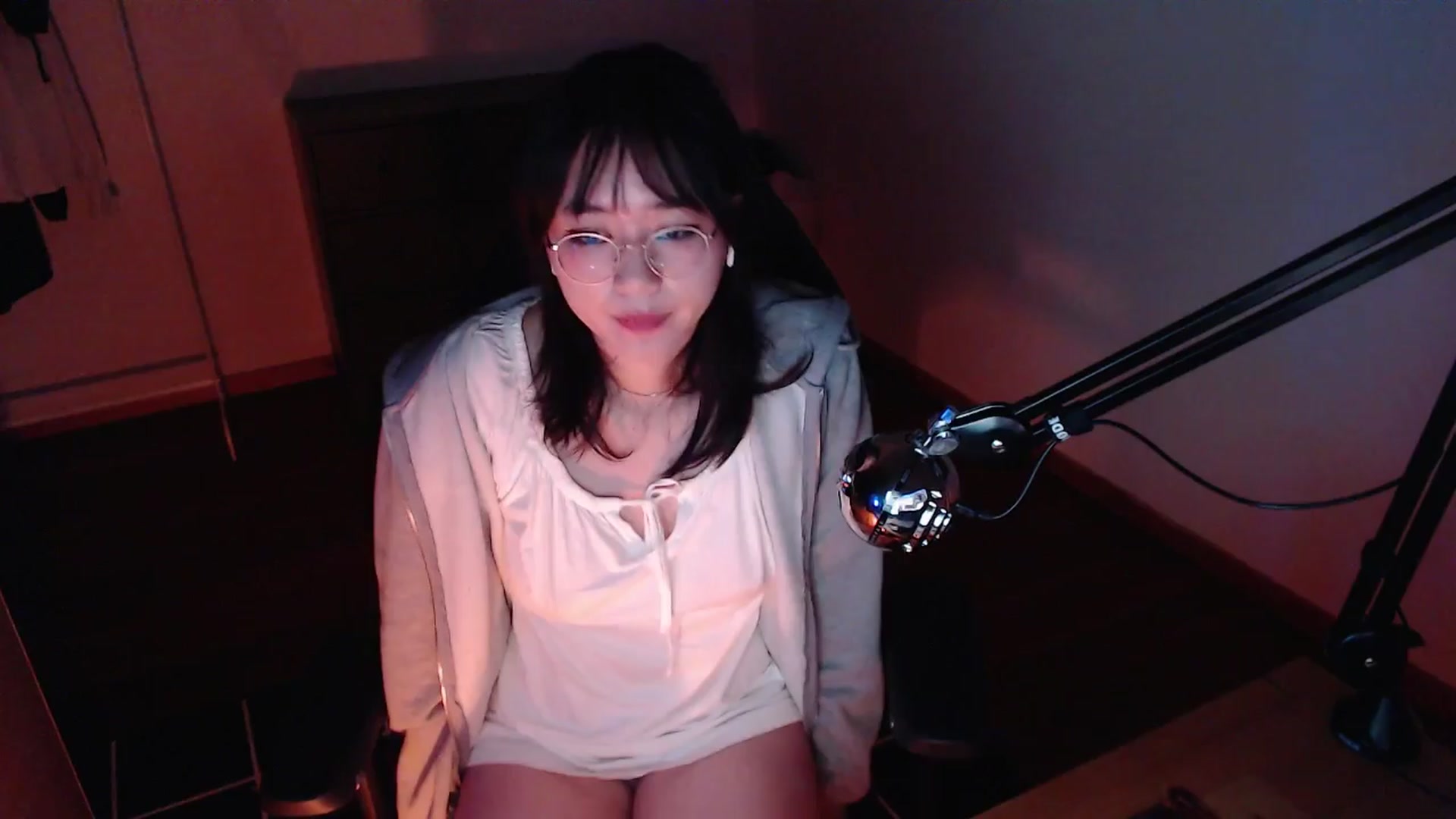 Gallery image thumbnail from n435899's myfreecams stream on, 04/03/2024, 02:35 image 15 of 20