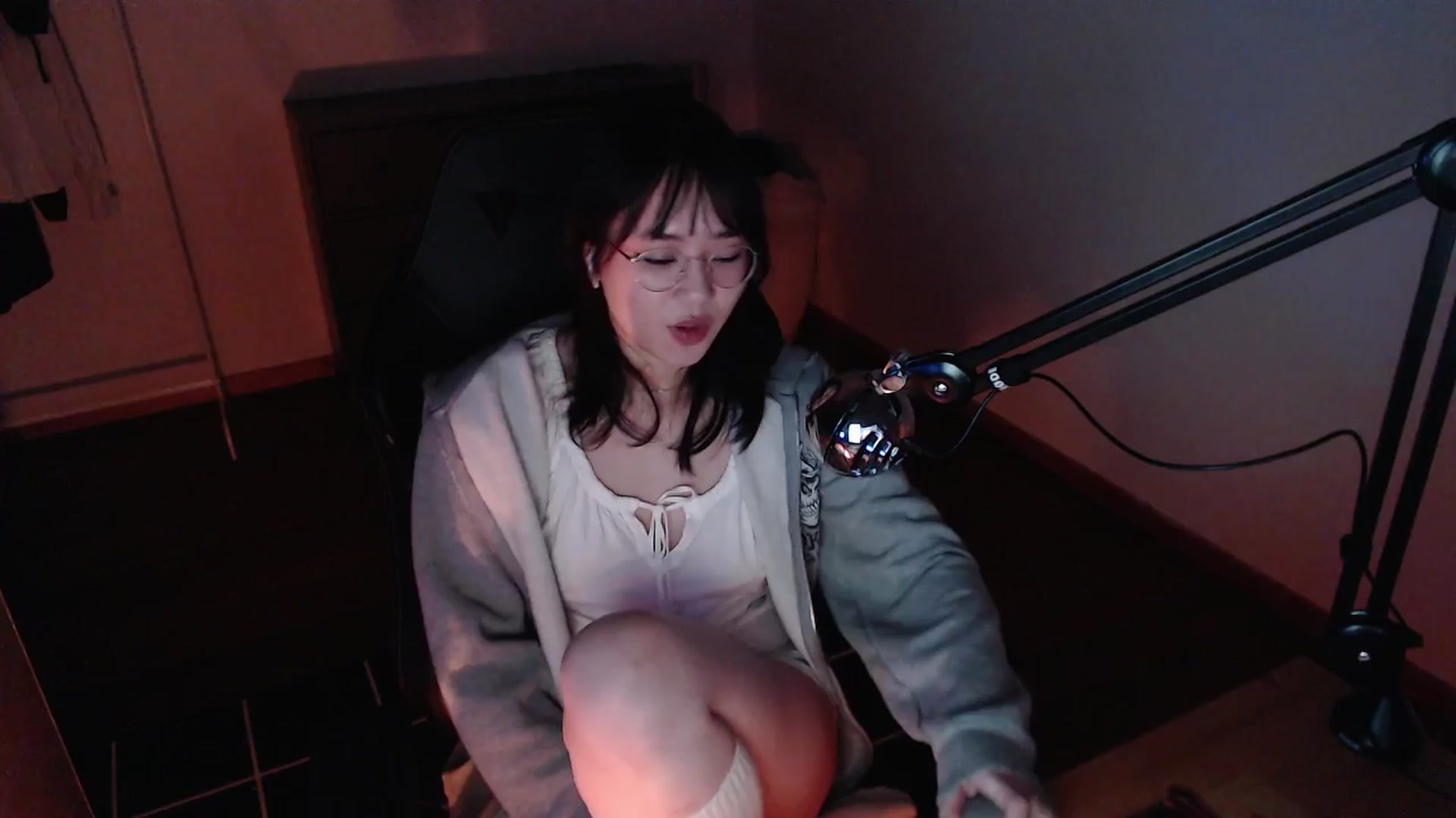 Gallery image thumbnail from n435899's myfreecams stream on, 04/03/2024, 02:35 image 2 of 20