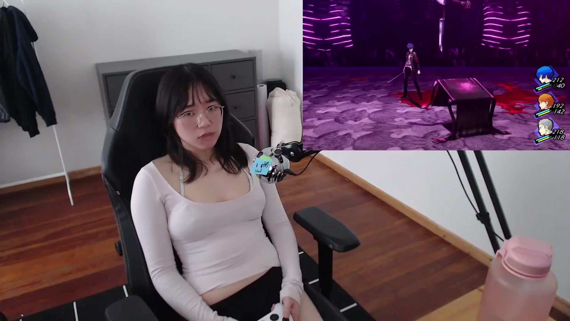Gallery image thumbnail from n435899's myfreecams stream on, 04/04/2024, 10:45 image 10 of 20