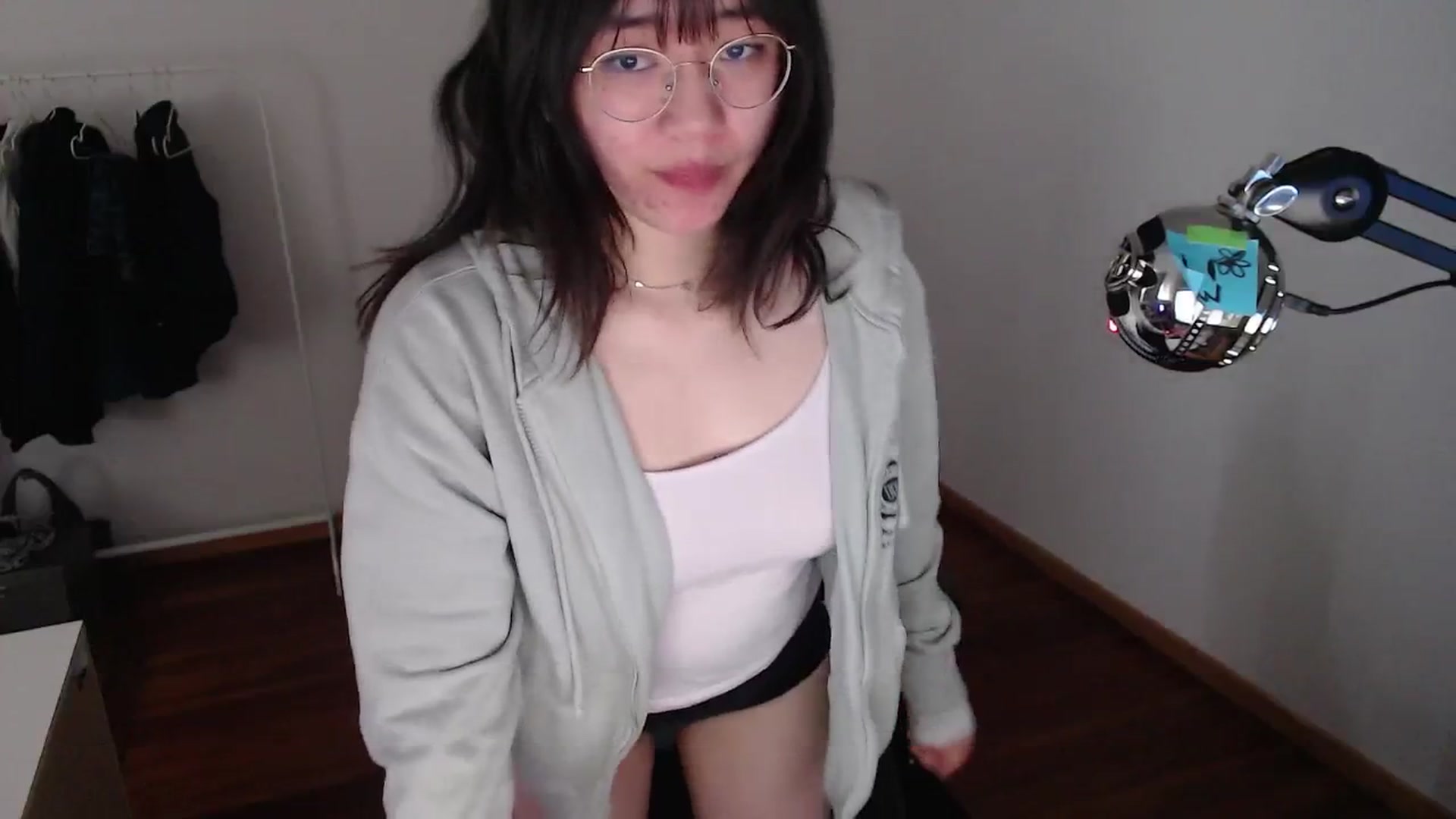 Gallery image thumbnail from n435899's myfreecams stream on, 04/26/2024, 09:20 image 12 of 20