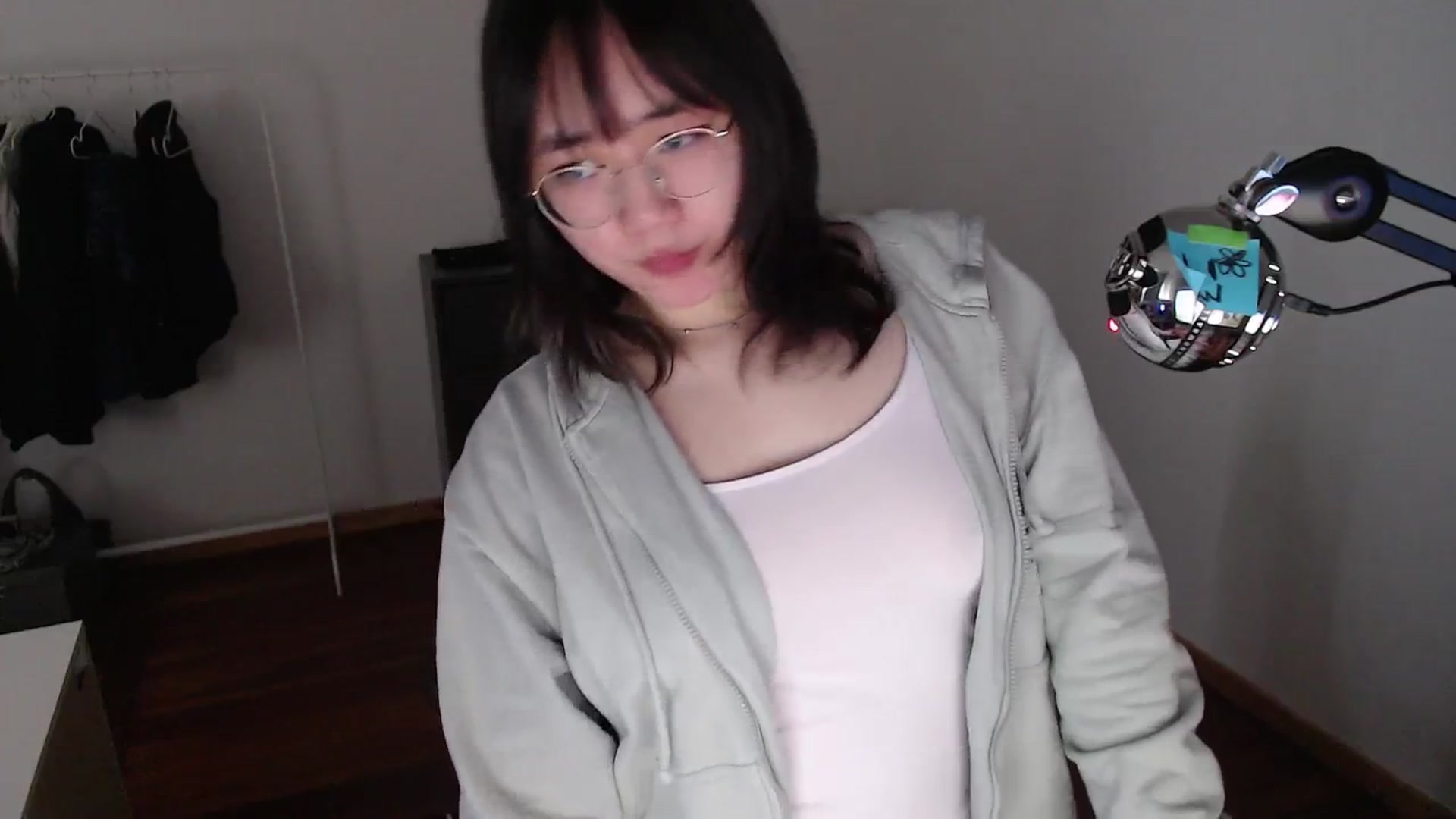 Gallery image thumbnail from n435899's myfreecams stream on, 04/26/2024, 09:20 image 3 of 20