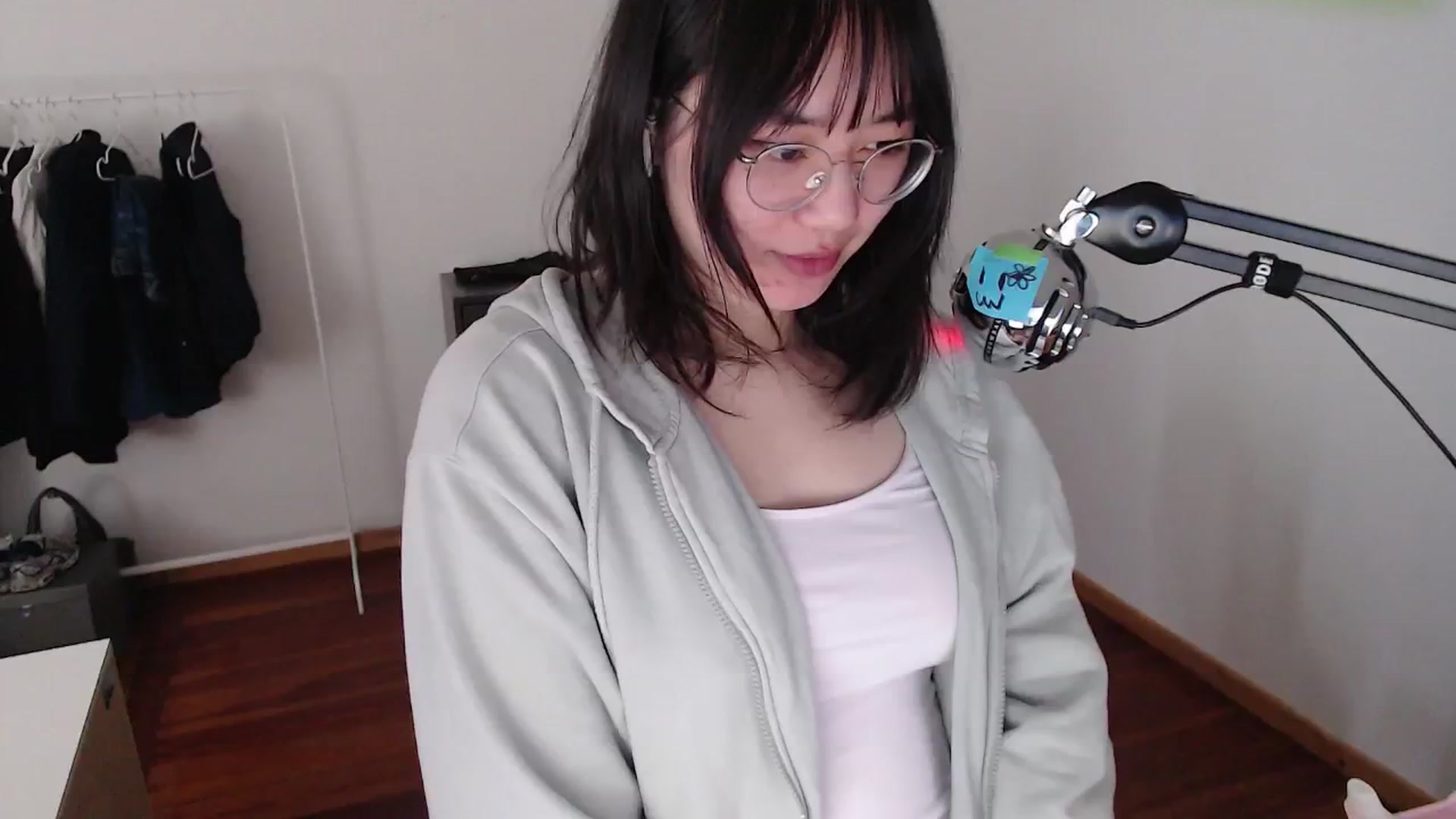 Gallery image thumbnail from n435899's myfreecams stream on, 04/26/2024, 10:46 image 1 of 20