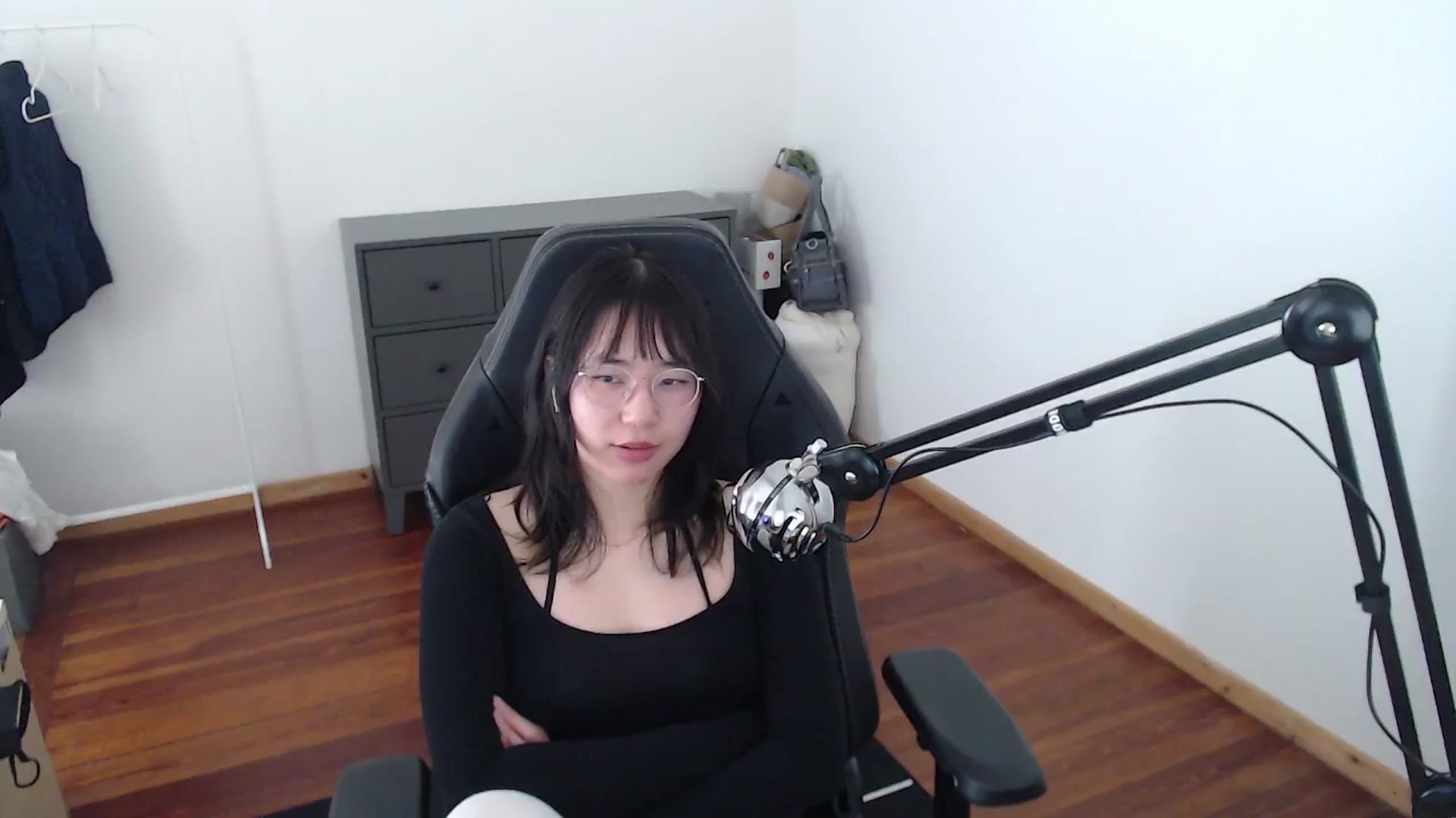 Gallery image thumbnail from n435899's myfreecams stream on, 05/07/2024, 12:00 image 8 of 20