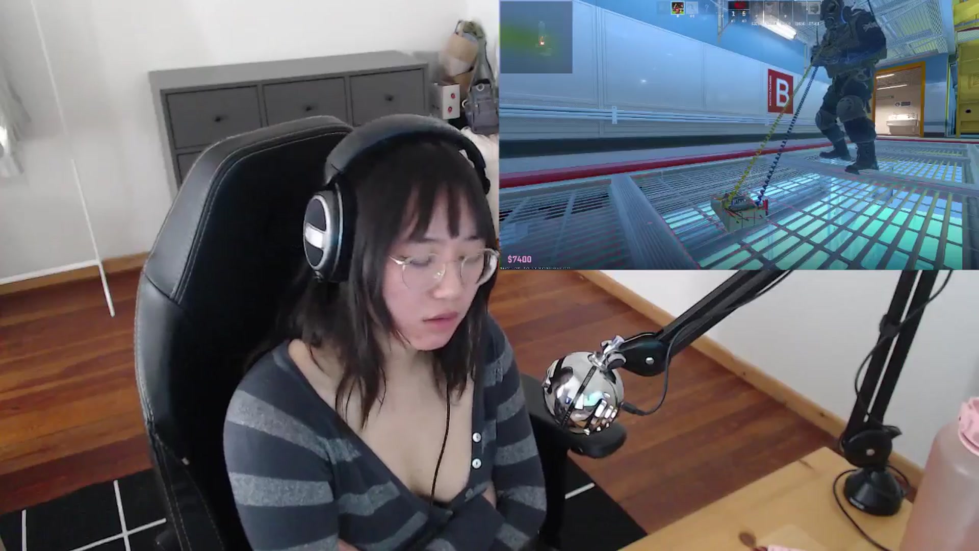 Gallery image thumbnail from n435899's myfreecams stream on, 05/08/2024, 07:58 image 12 of 20