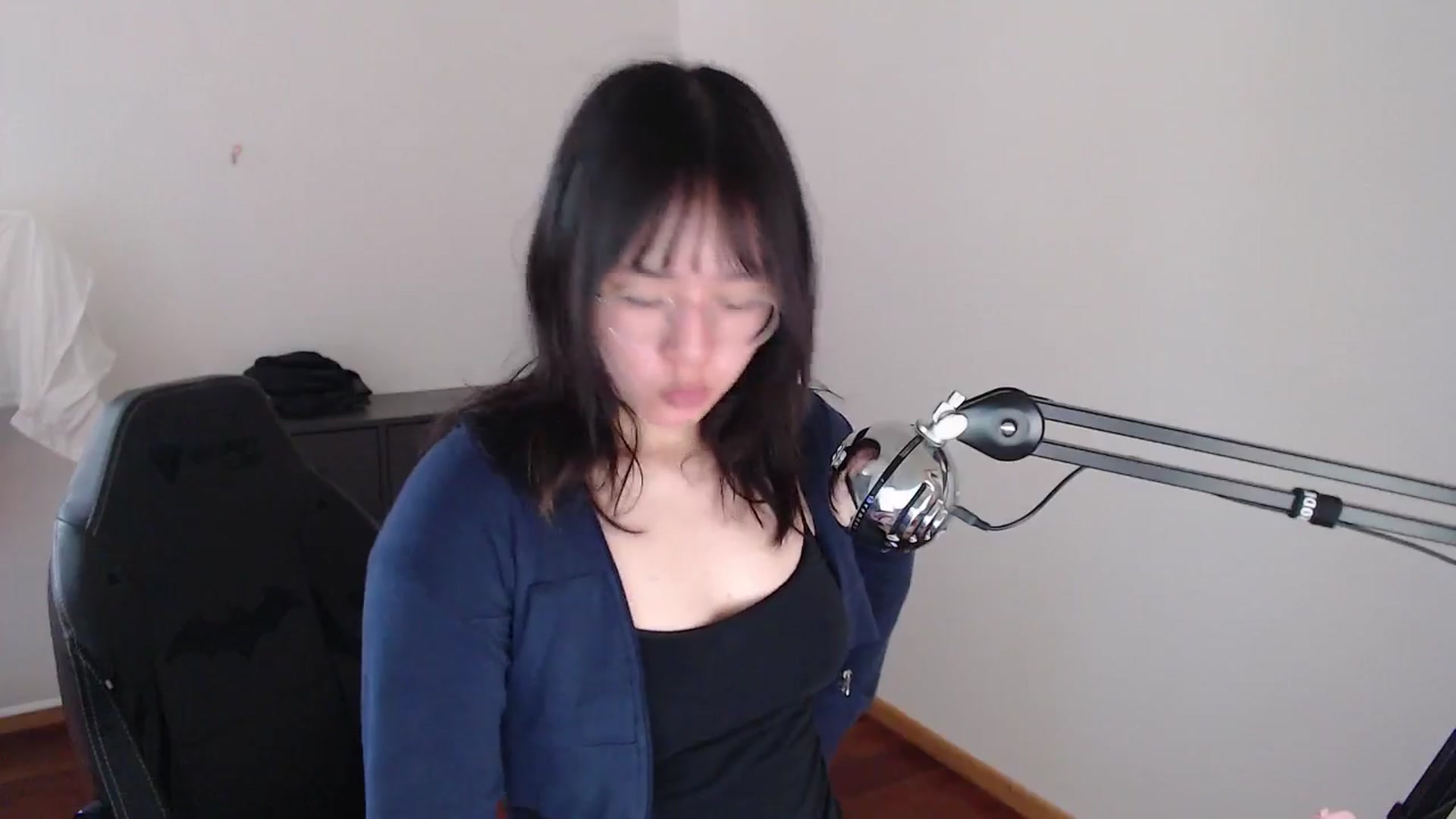 Gallery image thumbnail from n435899's myfreecams stream on, 05/13/2024, 12:20 image 2 of 20