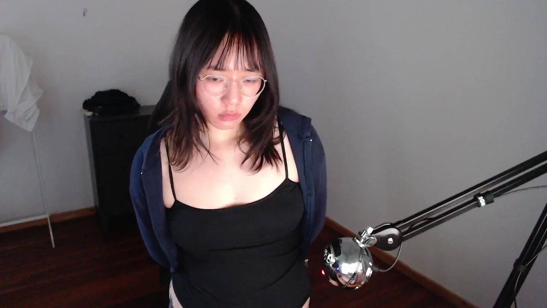 Gallery image thumbnail from n435899's myfreecams stream on, 05/13/2024, 14:46 image 20 of 20