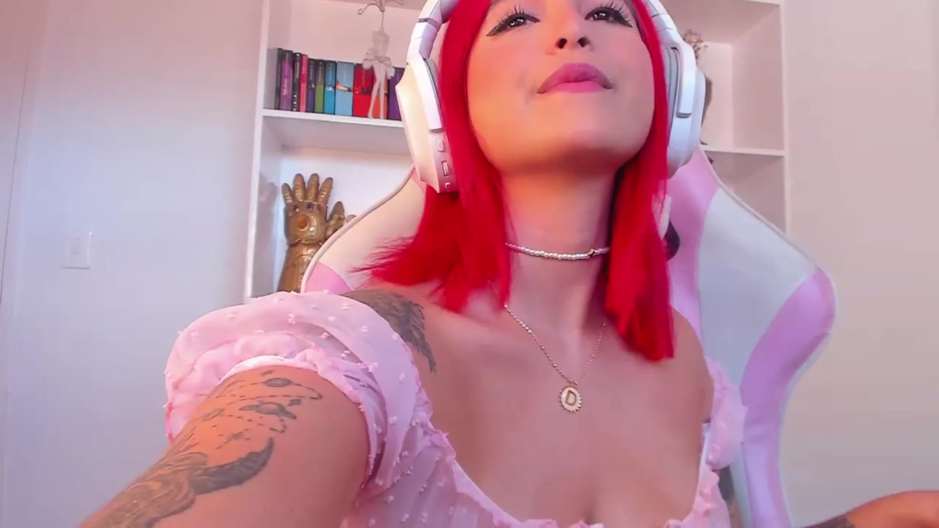 Gallery image thumbnail from naniicute's myfreecams stream on, 07/24/2023, 20:54 image 15 of 20