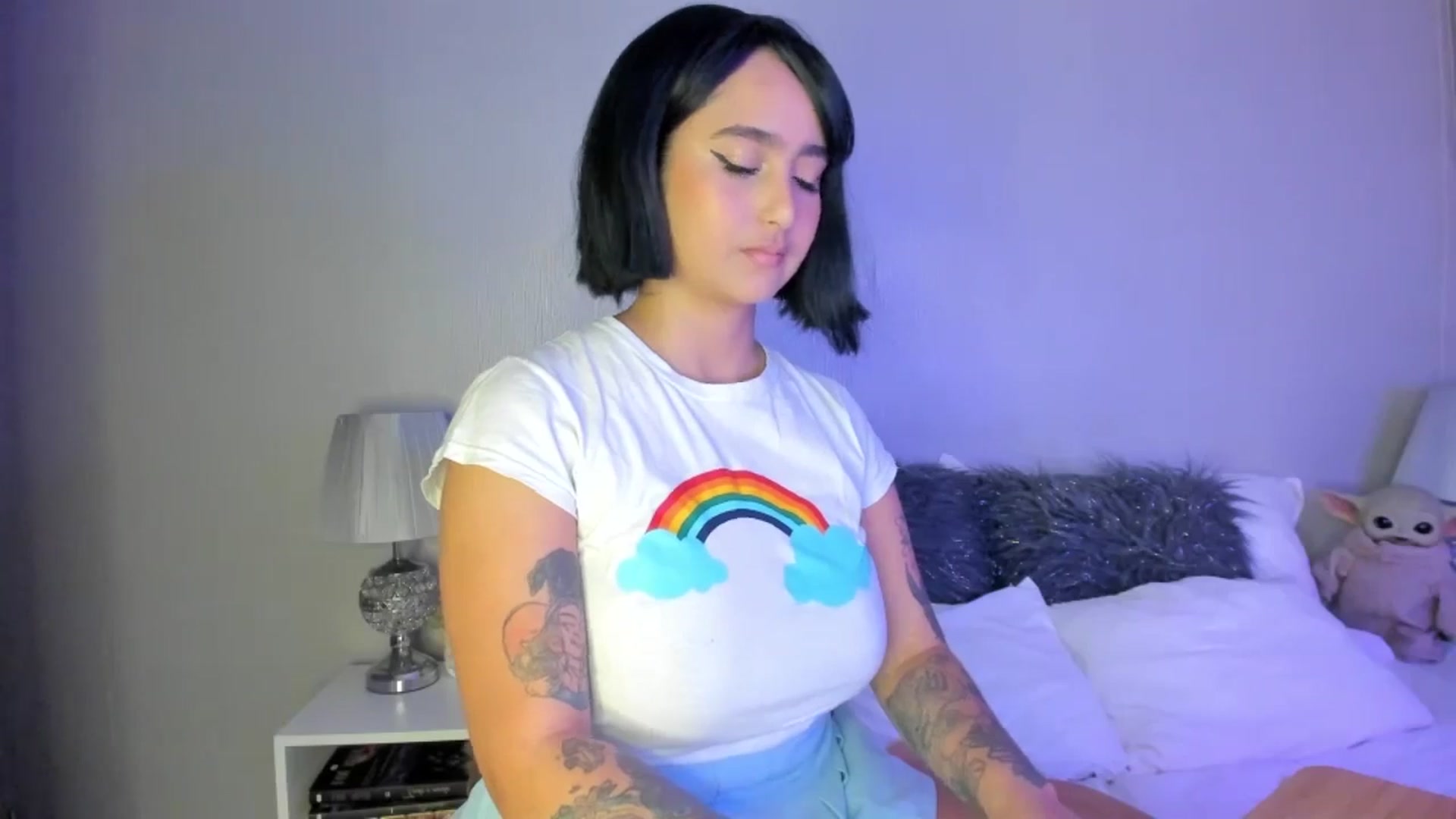 Gallery image thumbnail from naniicute's myfreecams stream on, 05/31/2024, 24:29 image 13 of 20
